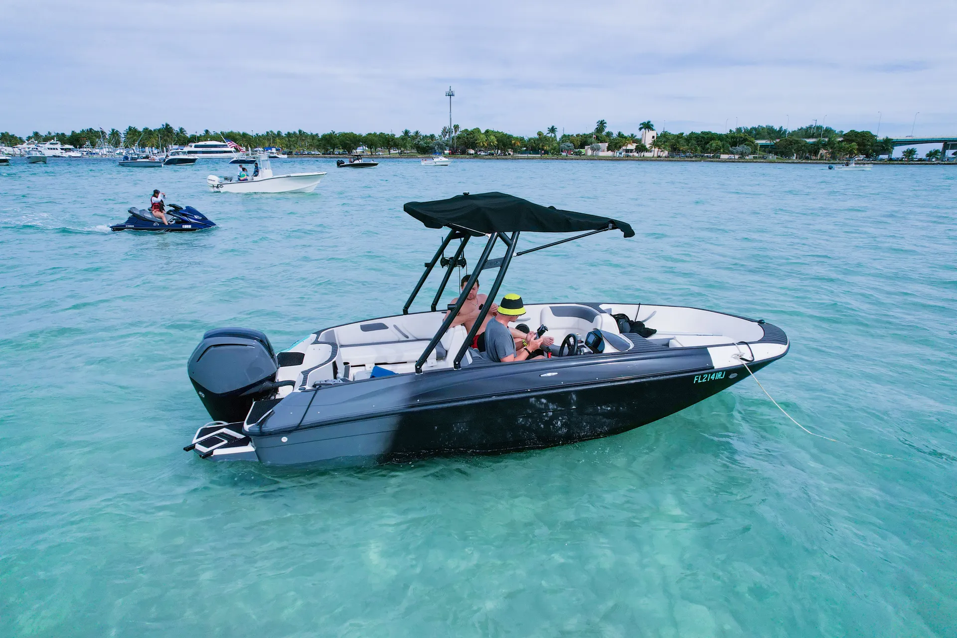 BAYLINER ELEMENT F18 W/115HP 4-S MERCURY W/TRLR in Miami Beach, FL