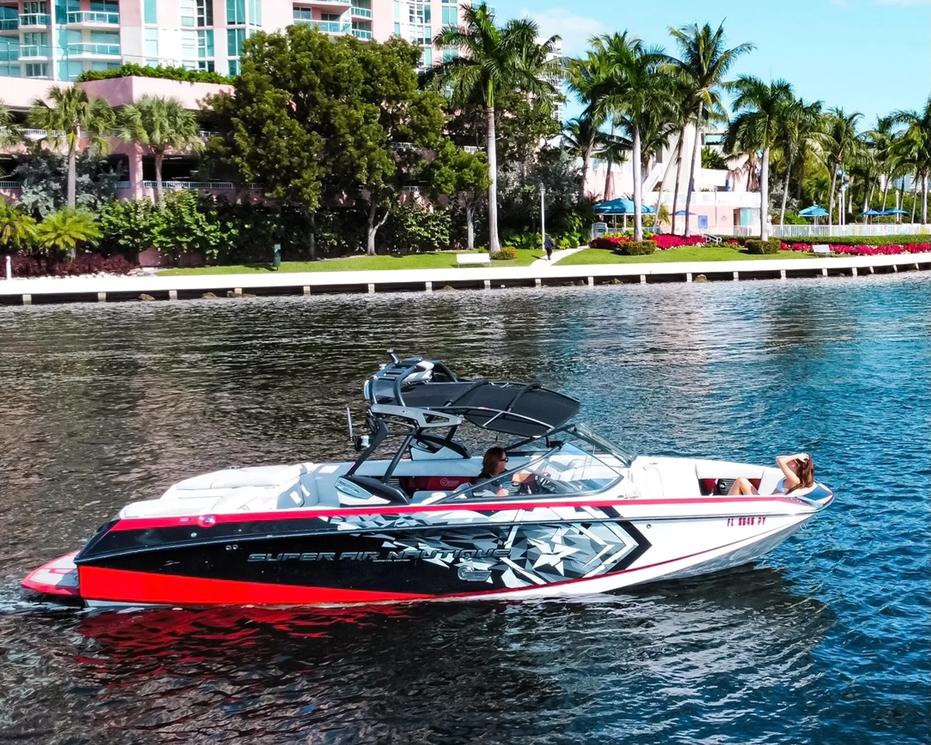 Correct Craft Nautique Super Air Nautique G25 Coastal Ed. in North Miami Beach, FL — photo 3