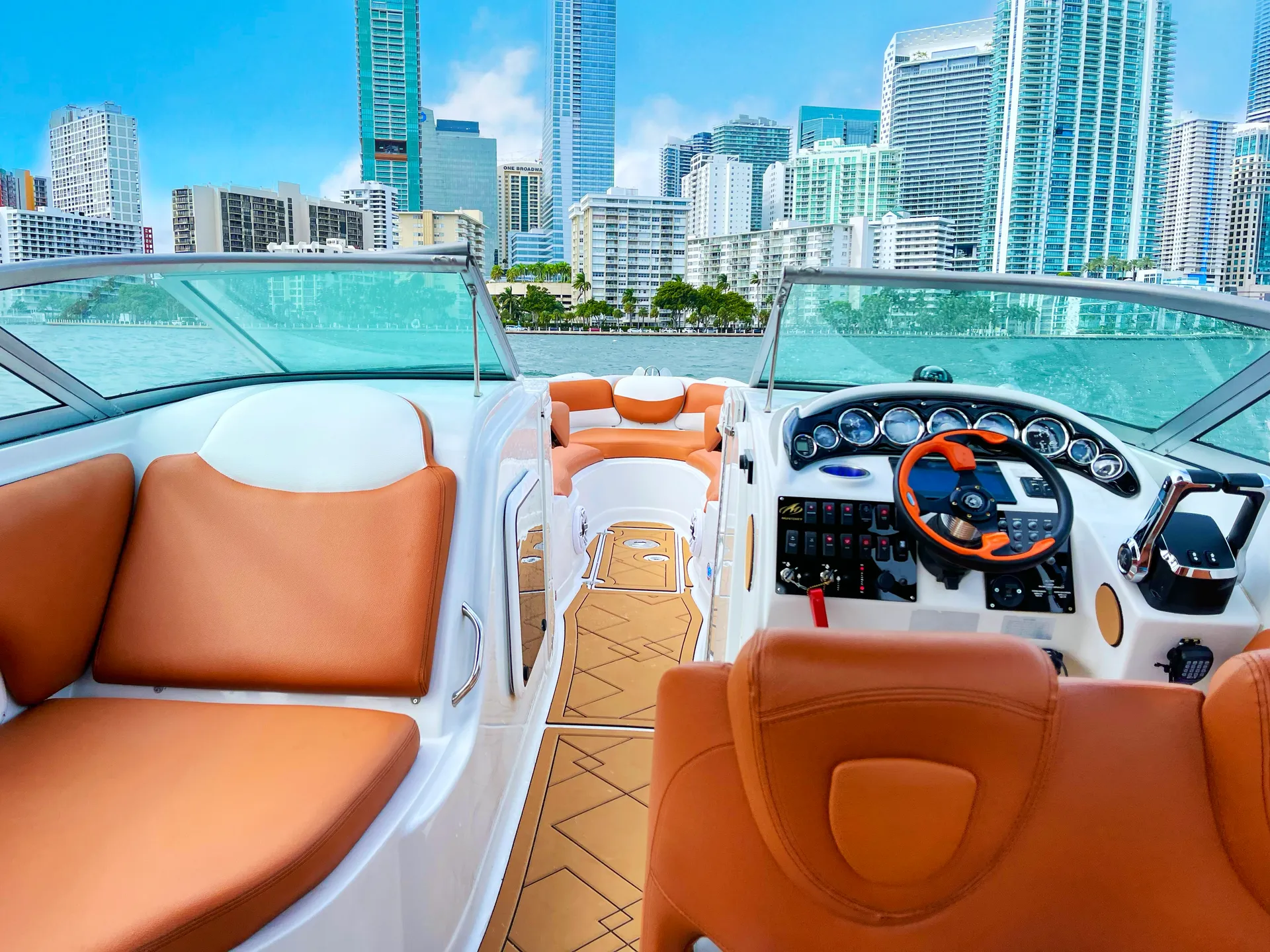GET 1 HR FREE 34' CROWNLINE PARTY BOAT MIA, FL *NO HIDDEN FEES!*