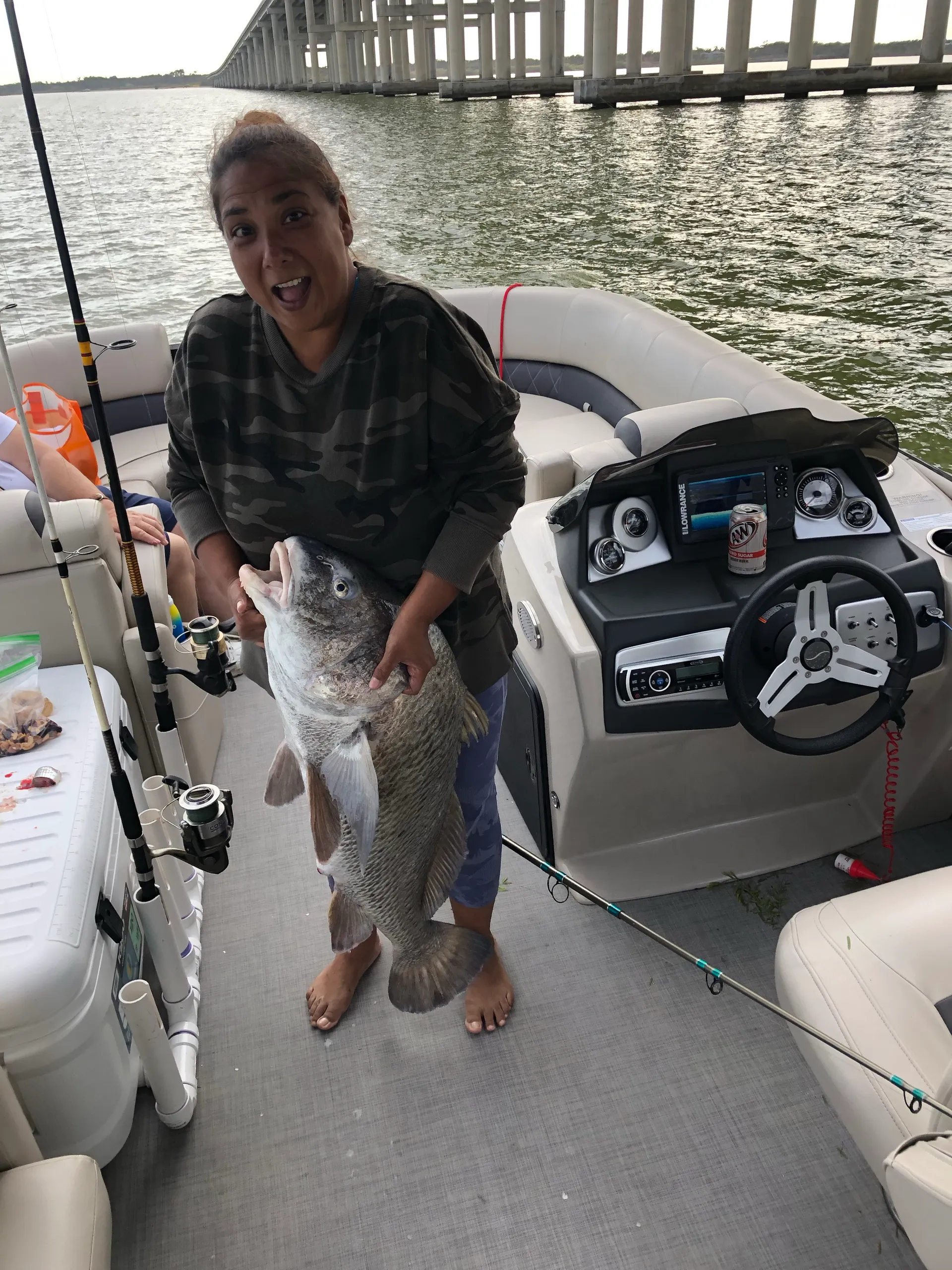 SILVER WAVE 210 ISLAND L in Rockport, TX — photo 2