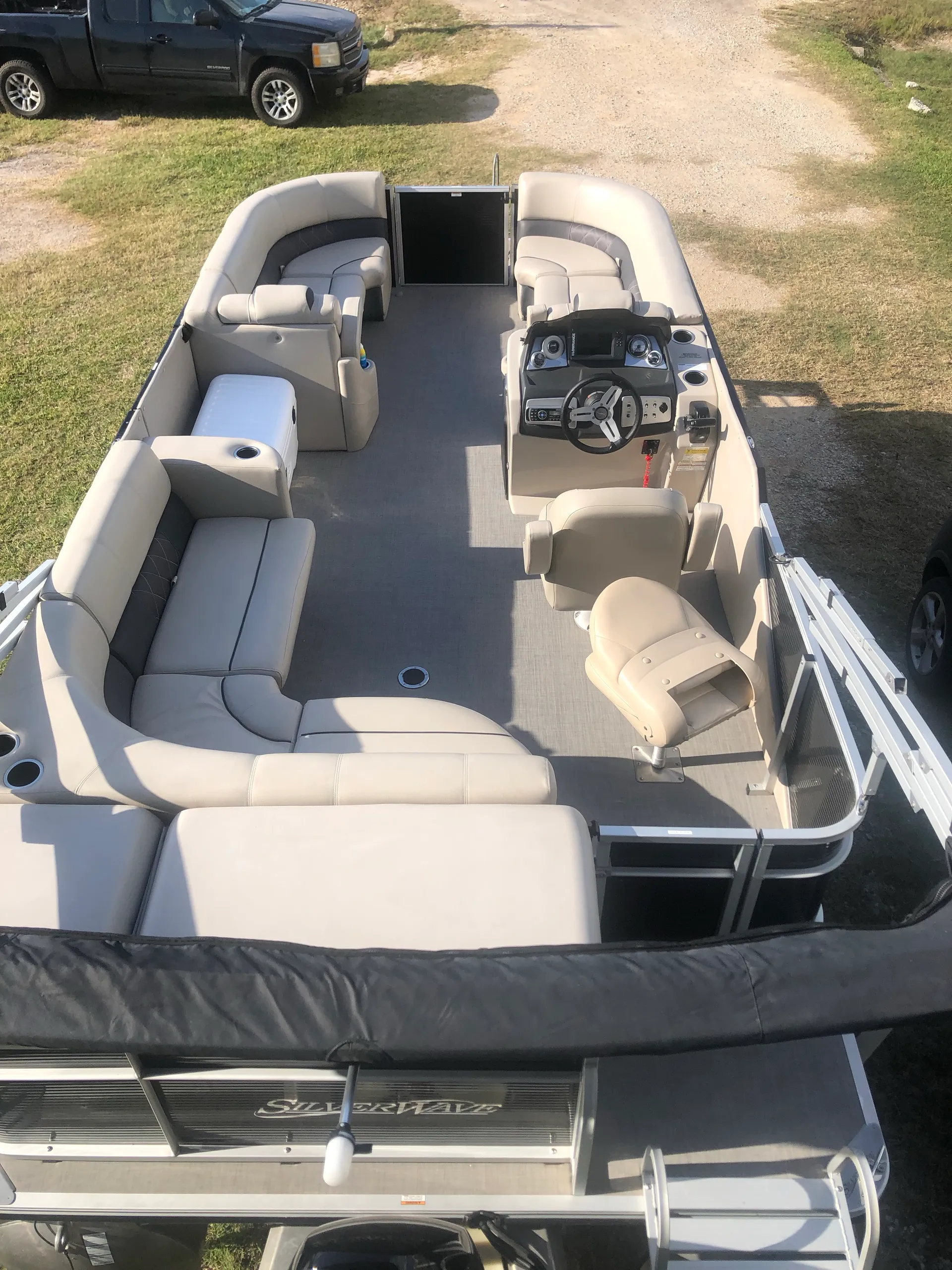 SILVER WAVE 210 ISLAND L in Rockport, TX — photo 3