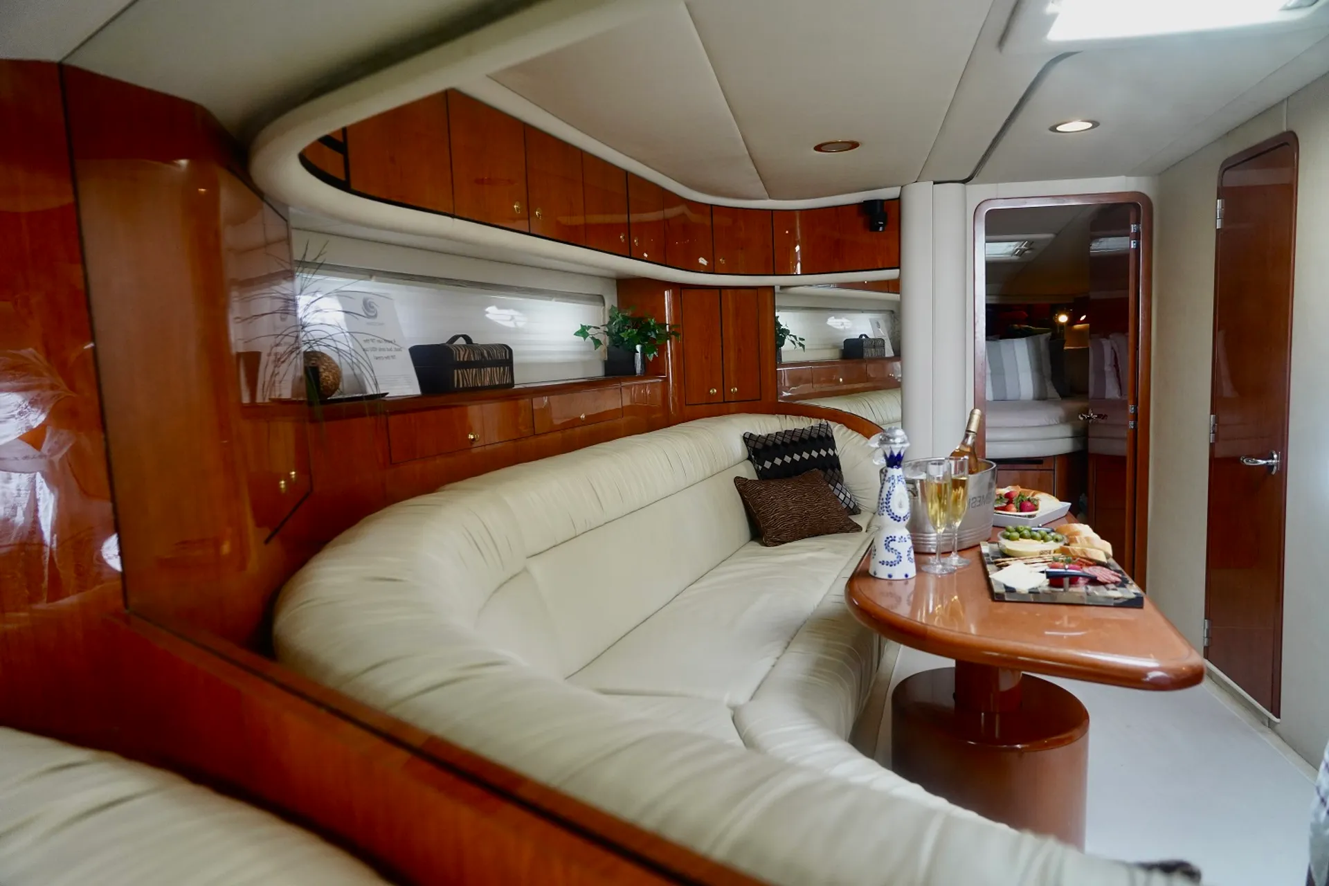 54' The BIG South Beach Sundancer!