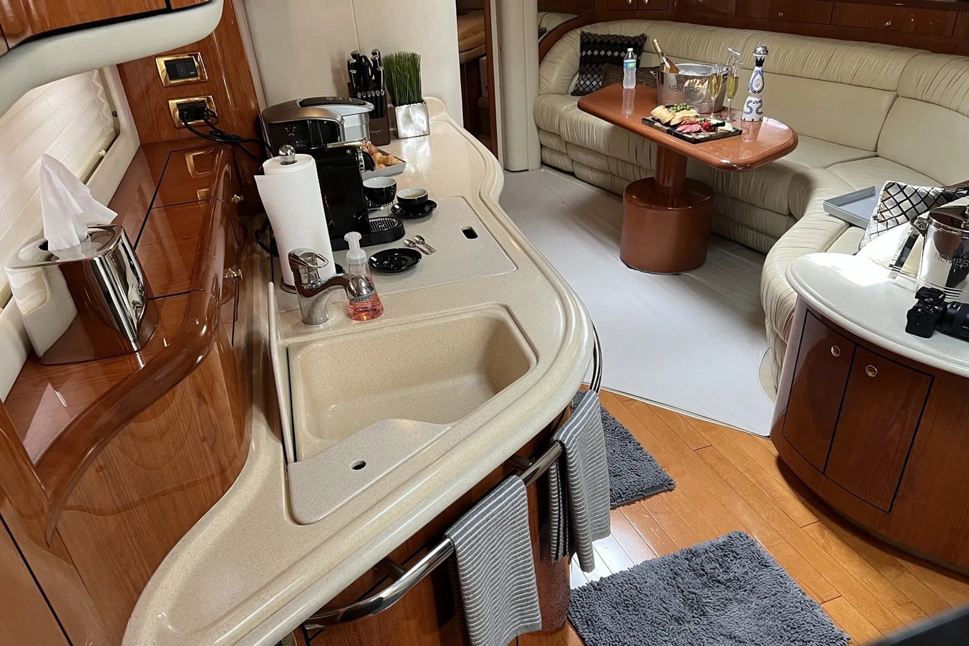 54' The BIG South Beach Sundancer!