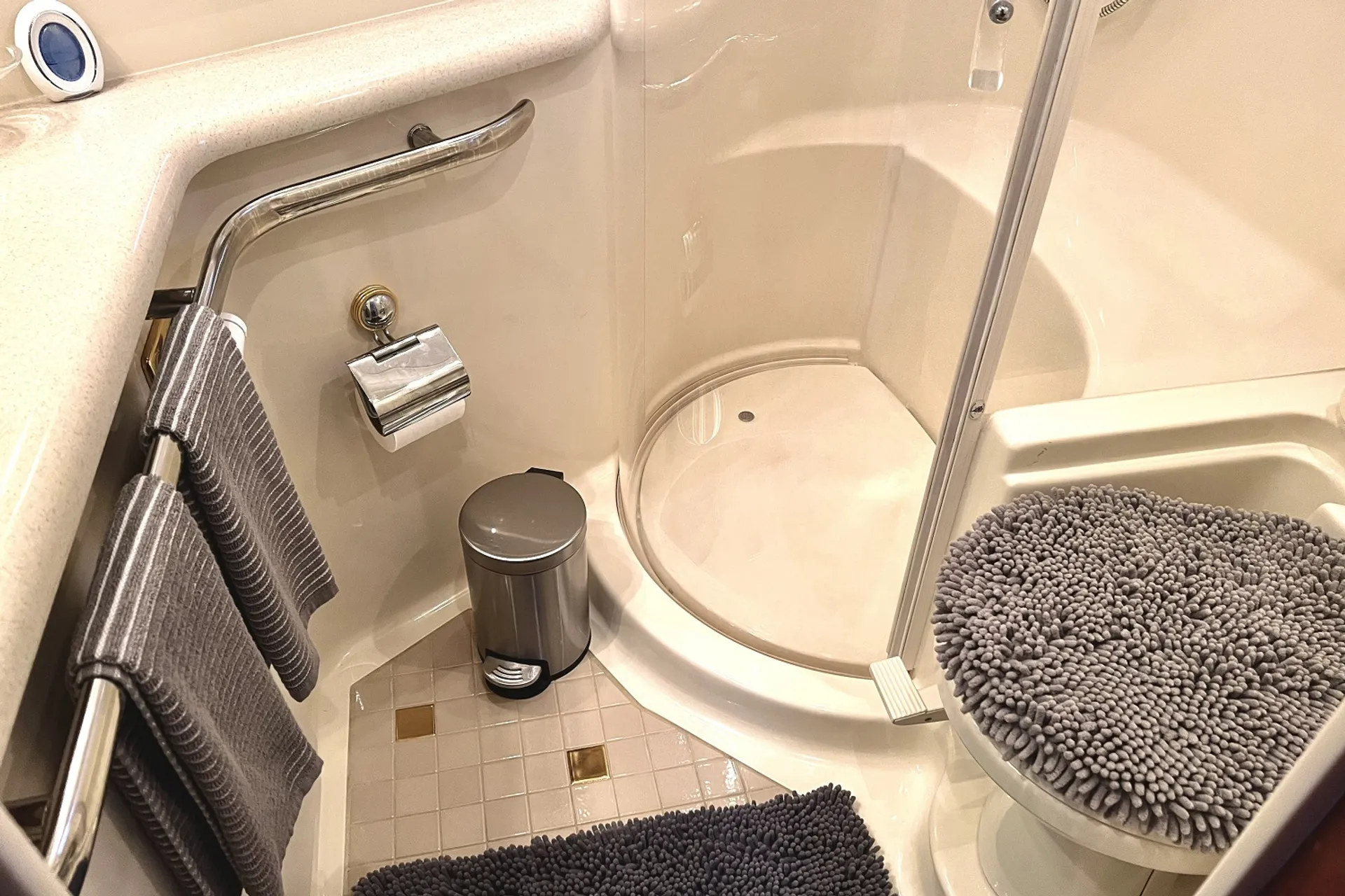 54' The BIG South Beach Sundancer!