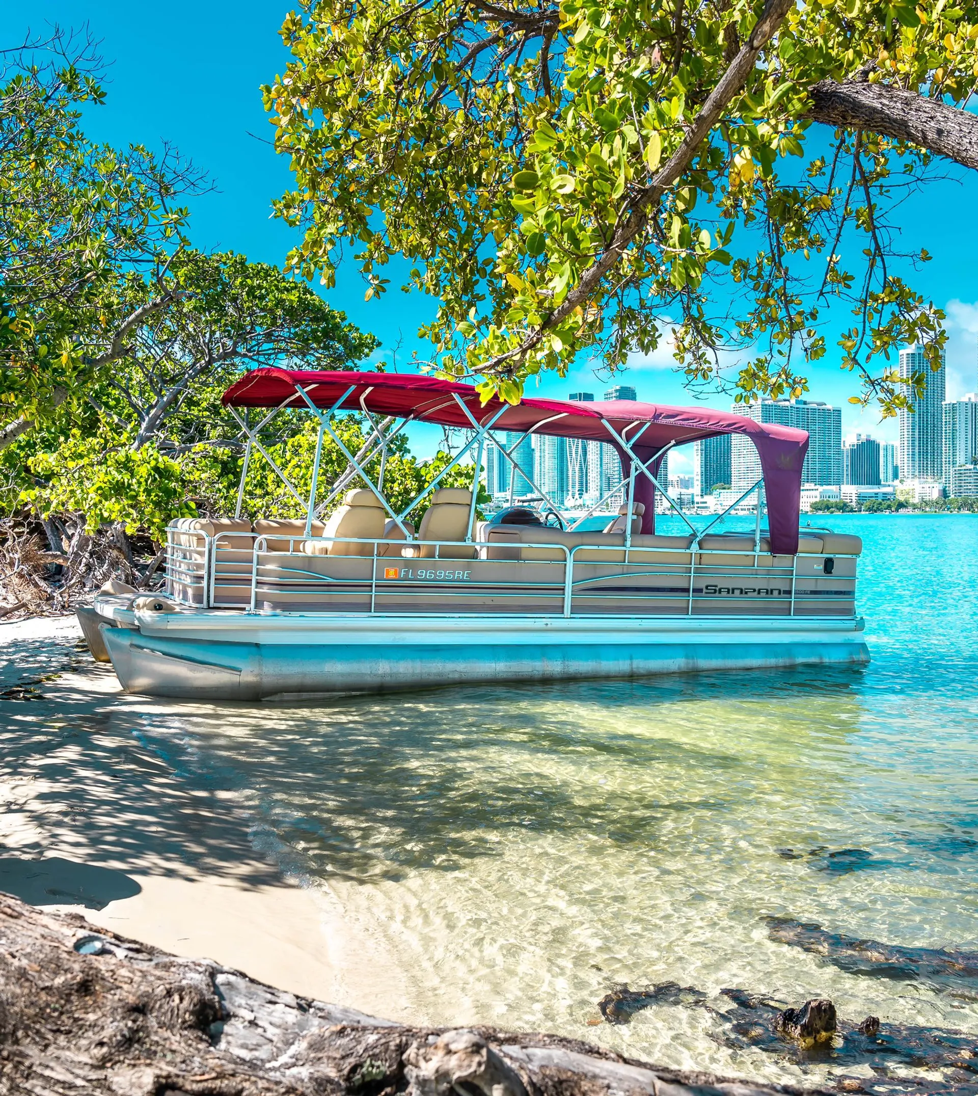 Godfrey Marine Sanpan 2500 FE in Miami, FL — photo 4