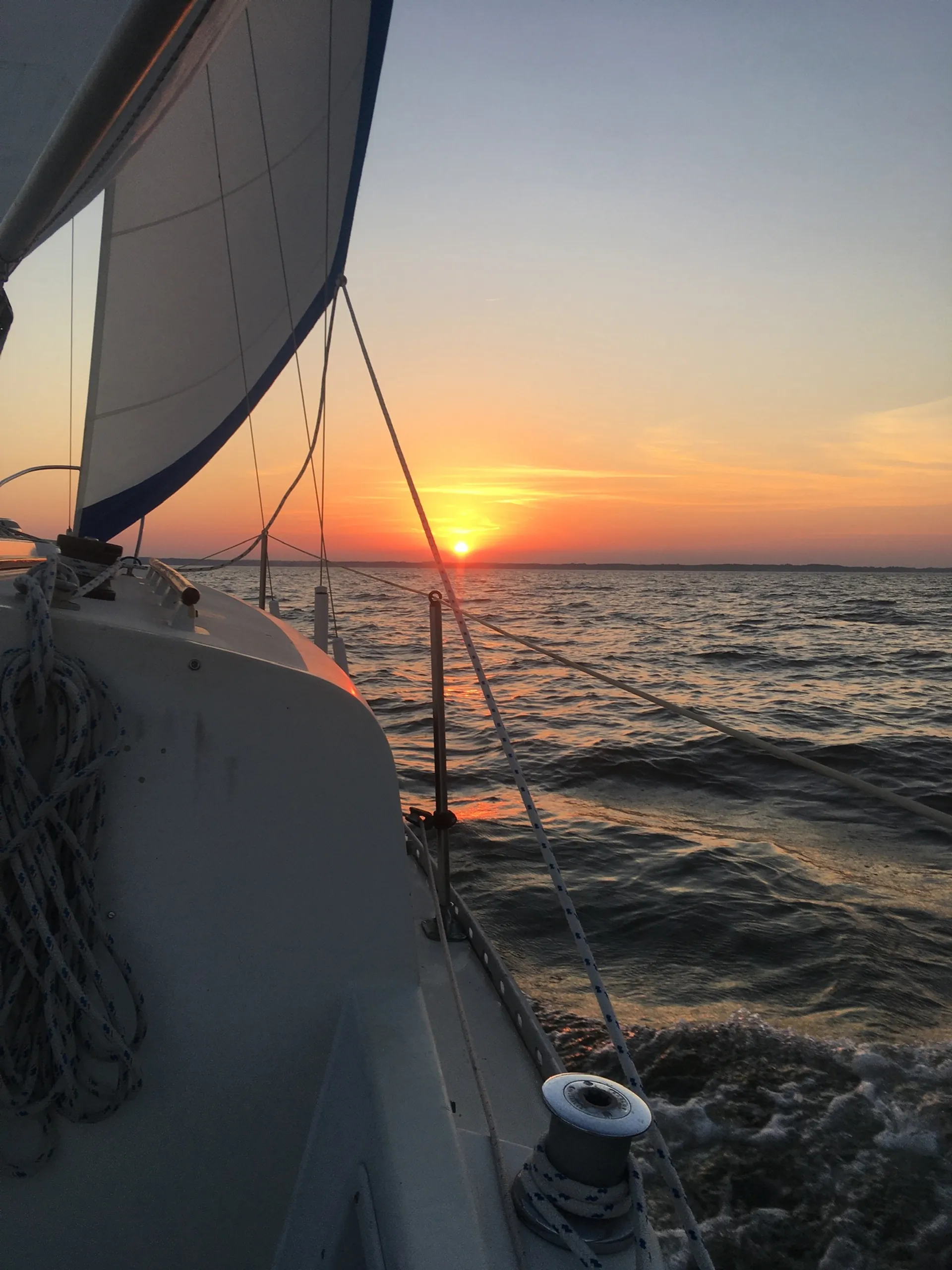 Excellent Chesapeake sailing onboard Windsnap