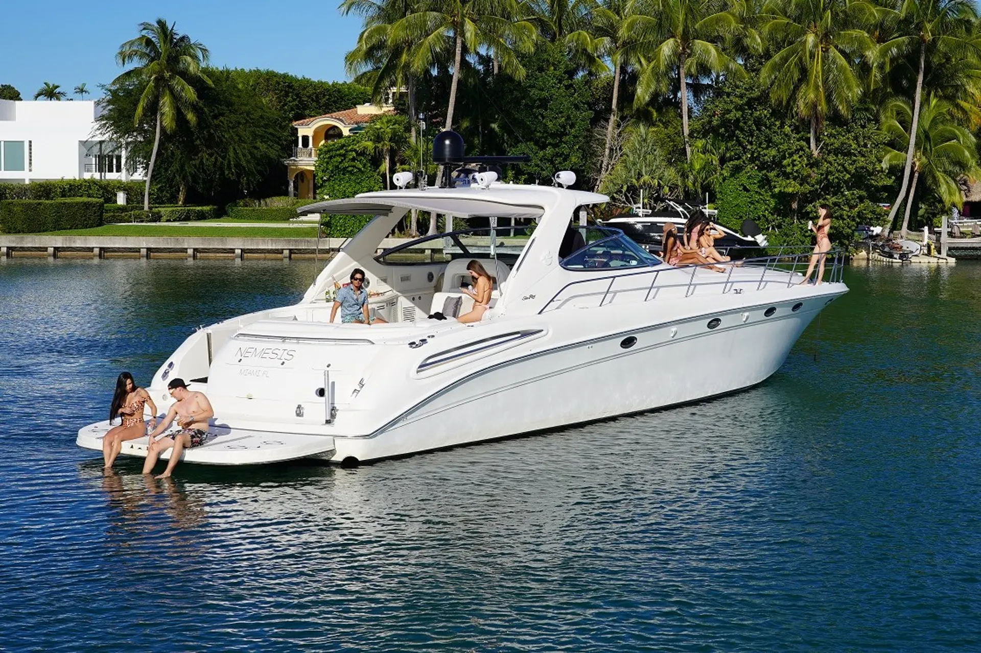 54' The BIG South Beach Sundancer!