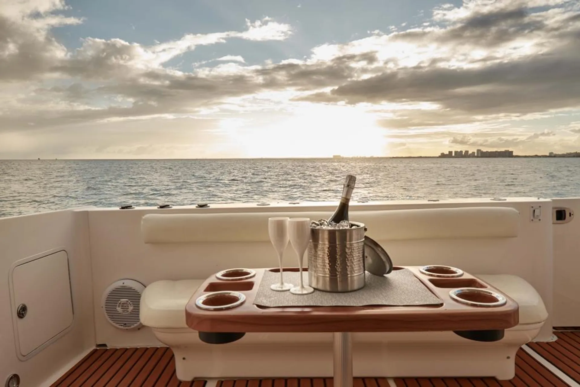 SEA RAY 44’ FLYBRIDGE IN MIAMI, FL