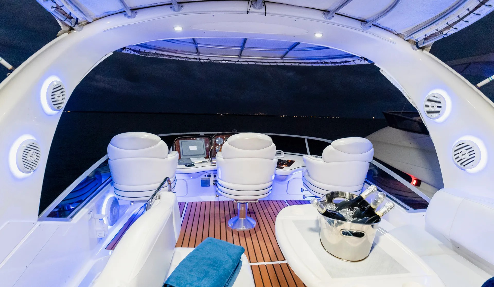 SEA RAY 44’ FLYBRIDGE IN MIAMI, FL