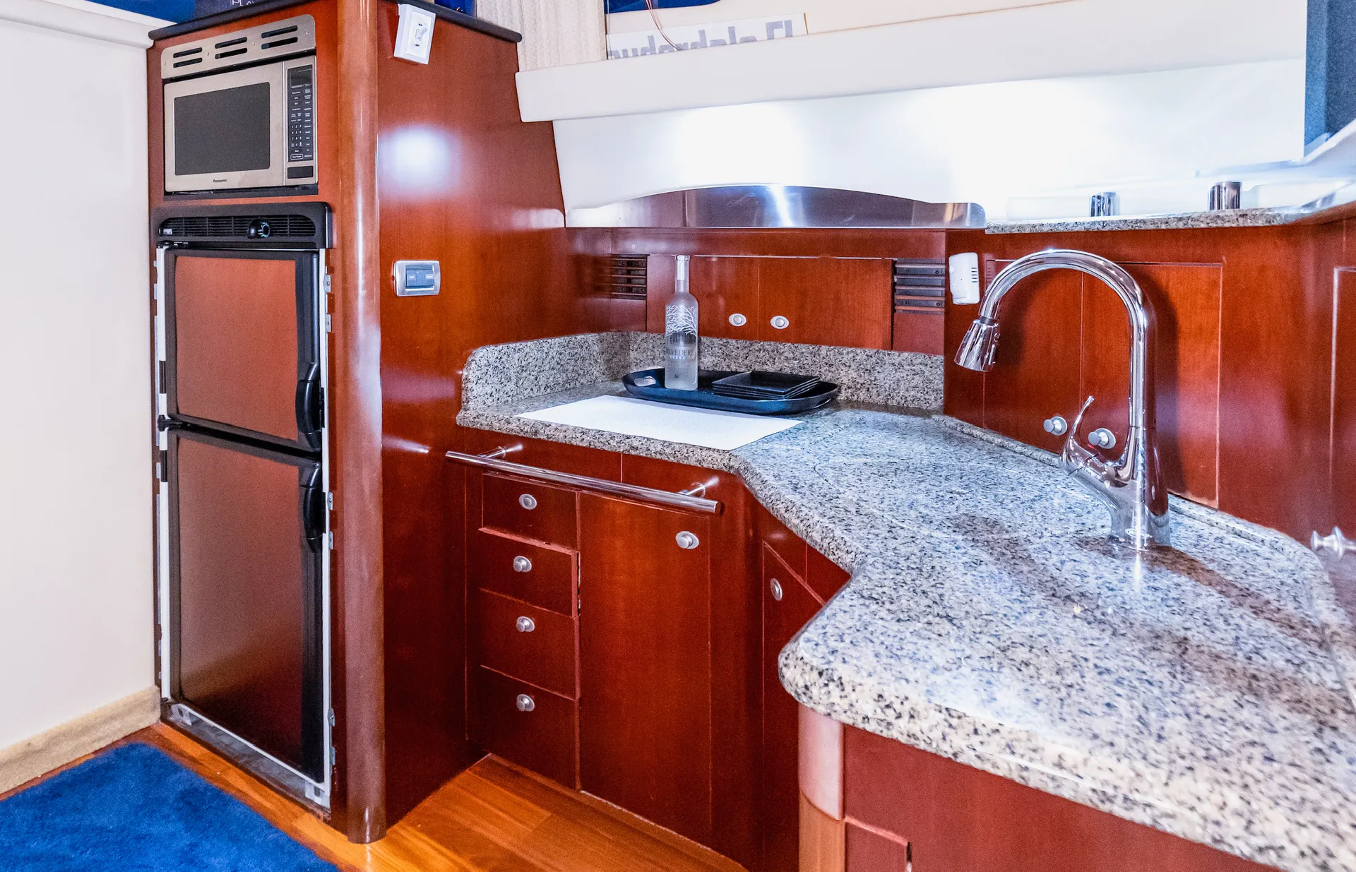 SEA RAY 44’ FLYBRIDGE IN MIAMI, FL