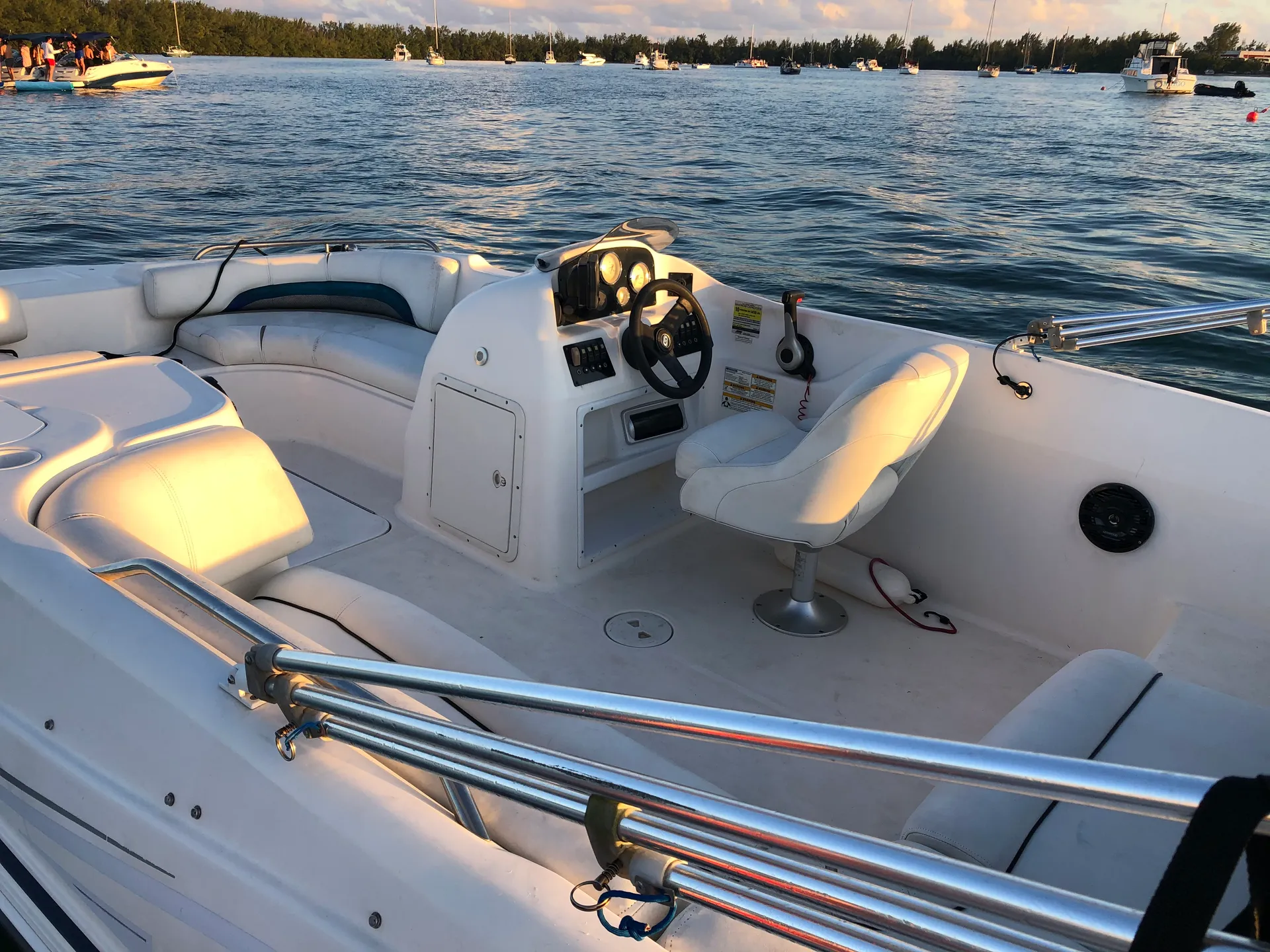 Hurricane Boats SDS 188 in Key Biscayne, FL — photo 4