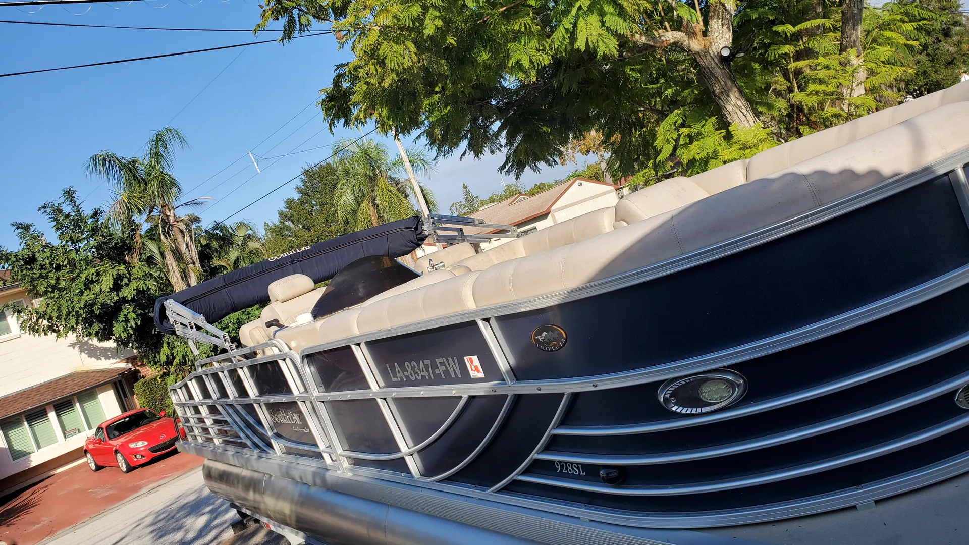 South Bay Pontoons 928SL TT I/O Tri-Tube in Bay Pines, FL — photo 3