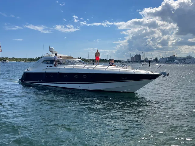 Rent a Sunseeker cruiser in Jupiter, FL near me