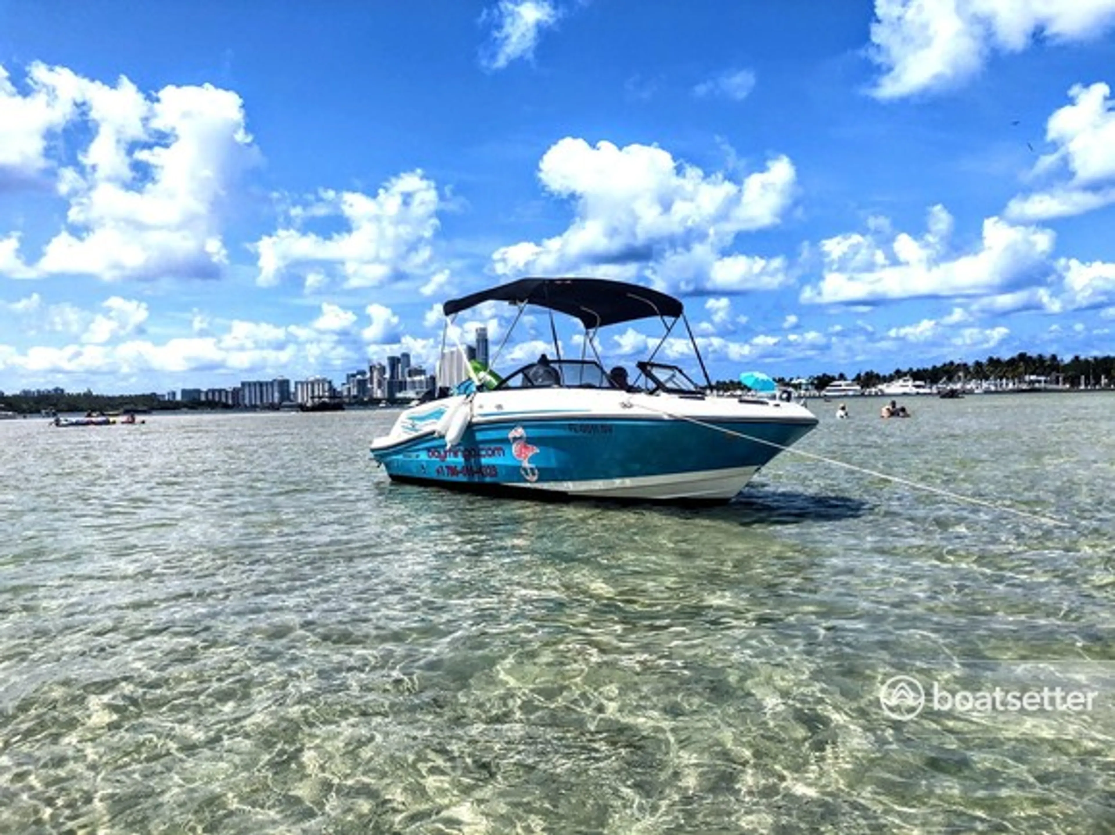 Rent a BAYLINER VR5 BOWRIDER OB in Fort Lauderdale, FL on Boatsetter