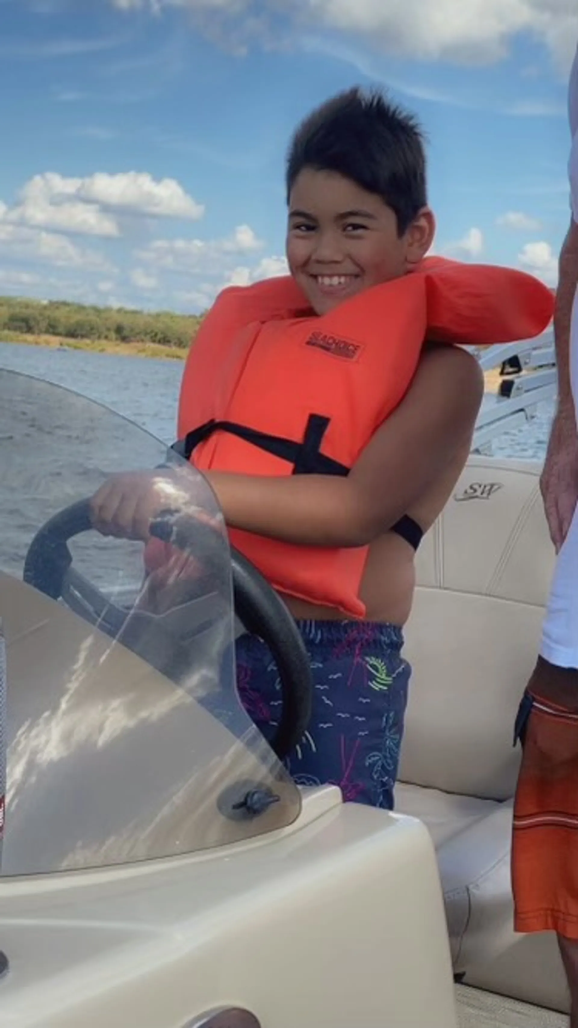 SILVER WAVE 250 ISLAND CL in Grapevine, TX — photo 8