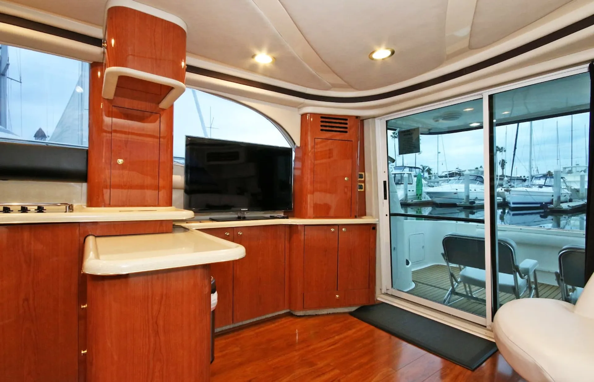 53' Beautiful Sea Ray Luxury Yacht in San Diego, CA!