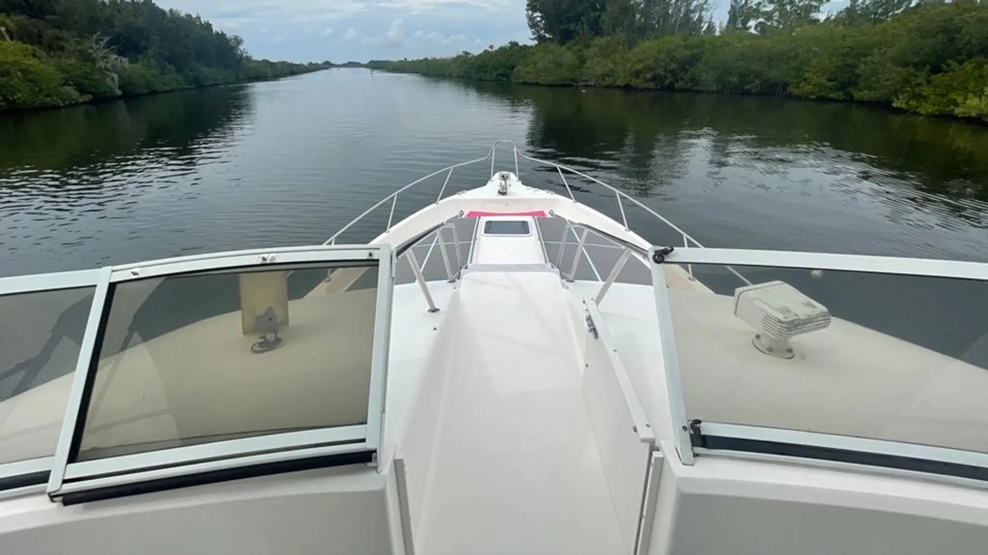 Sea Ray 440 eb in Merritt Island, FL — photo 9