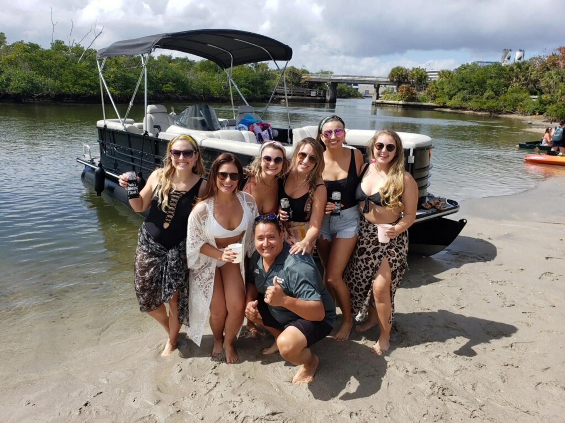Come have fun with us. Boat come with captain included in price 