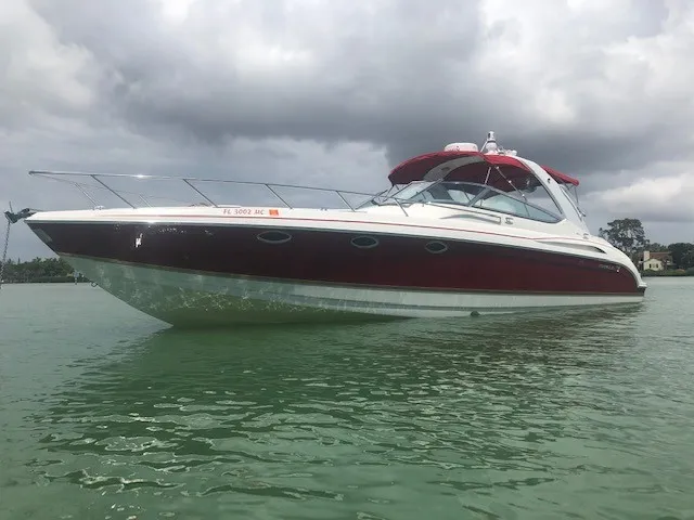 Rent a FORMULA BY THUNDERBIRD express cruiser in Fort Myers Beach, FL near me