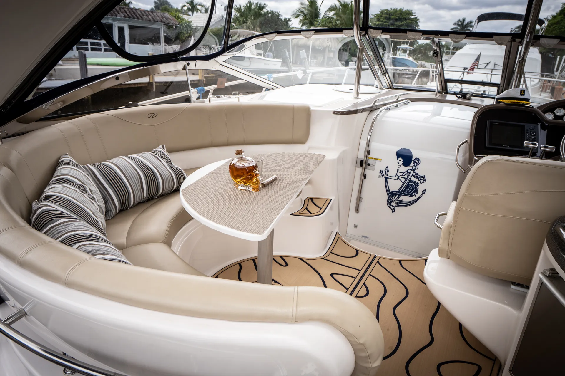 Regal Boats Commodore 3860 in Fort Lauderdale, FL — photo 6