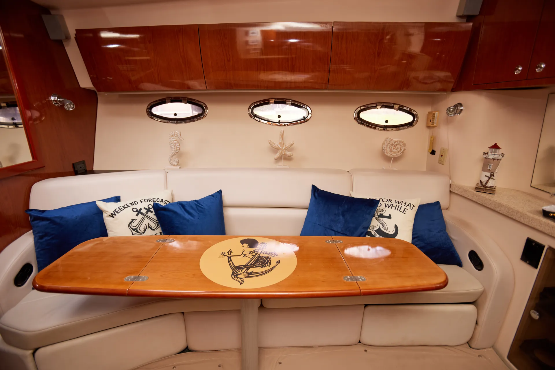 Regal Boats Commodore 3860 in Fort Lauderdale, FL — photo 10