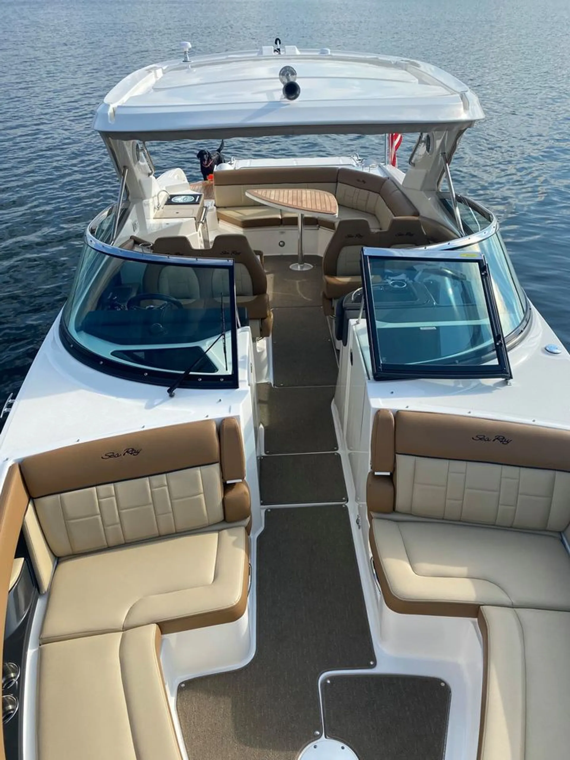 Sea Ray Boats SLX 350 in Stillwater, MN — photo 4