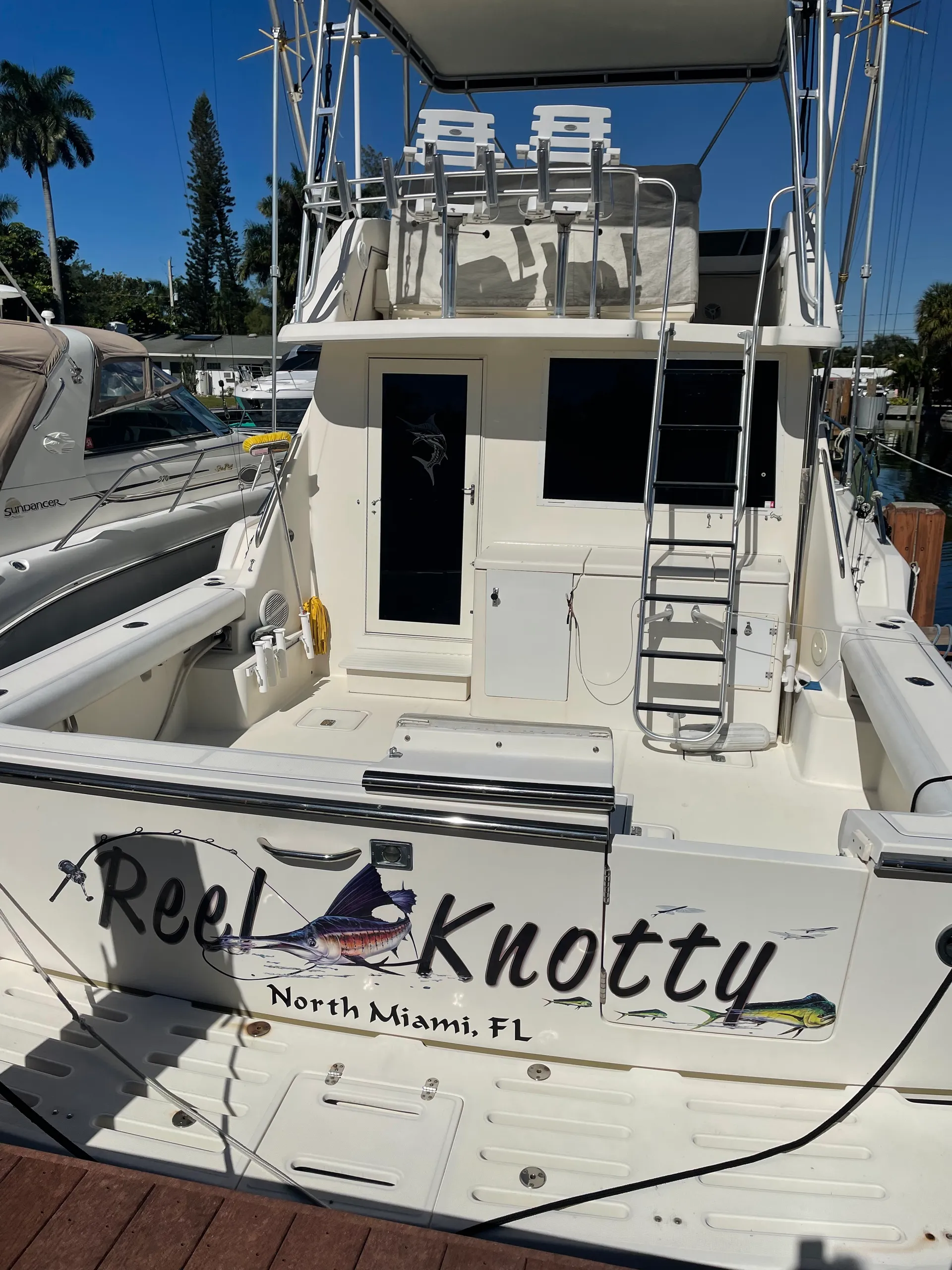 Tiara Yachts 4300 Convertible in Pompano Beach, FL — photo 2