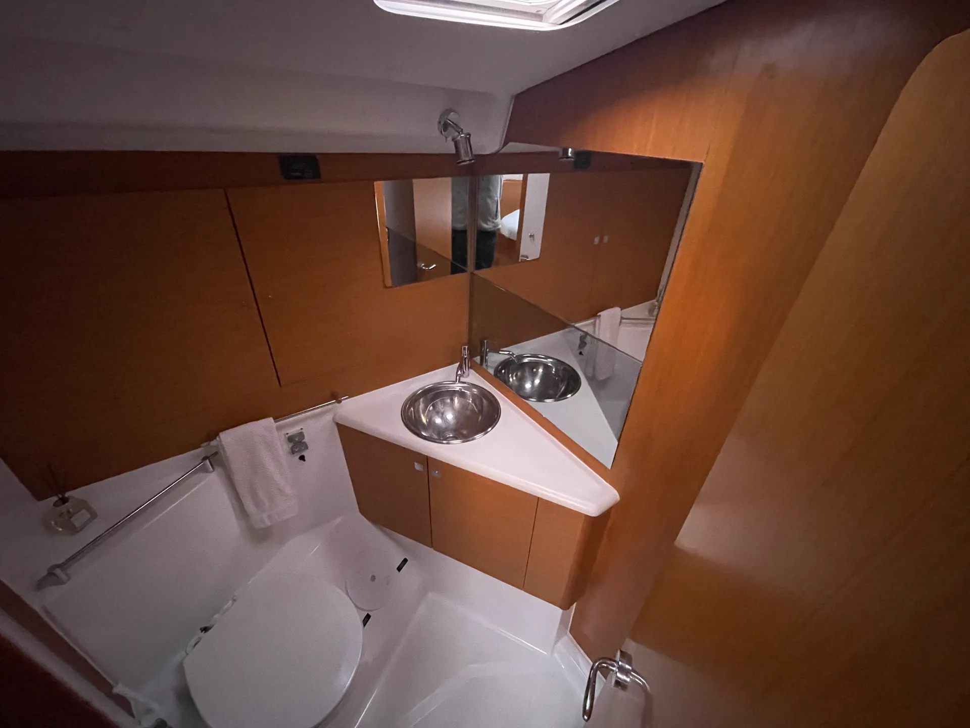 Jeanneau 50DS in Marina del Rey, CA — photo 8