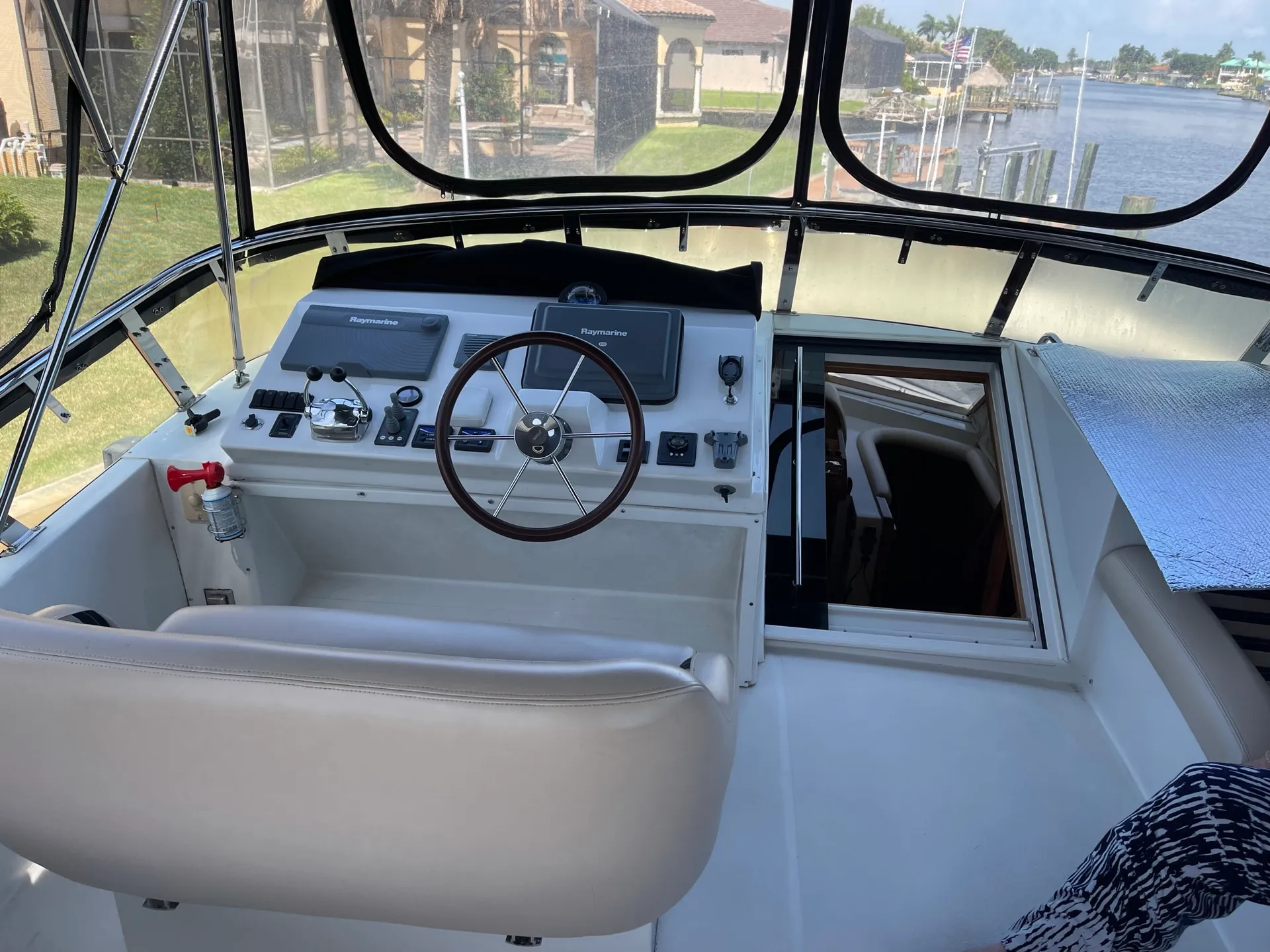 Navigator 5400 in Bradenton, FL — photo 7