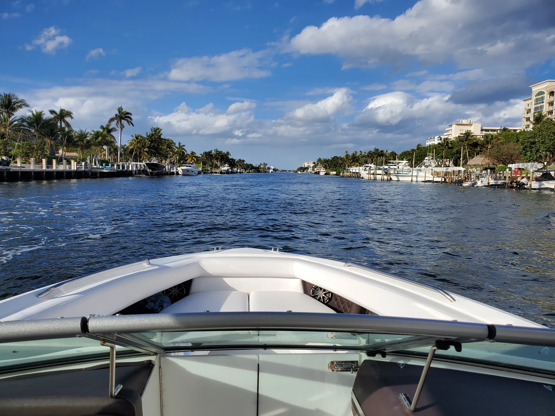 Luxury Cobalt 302 • Sandbar Ready • Captain Available • Boca Raton