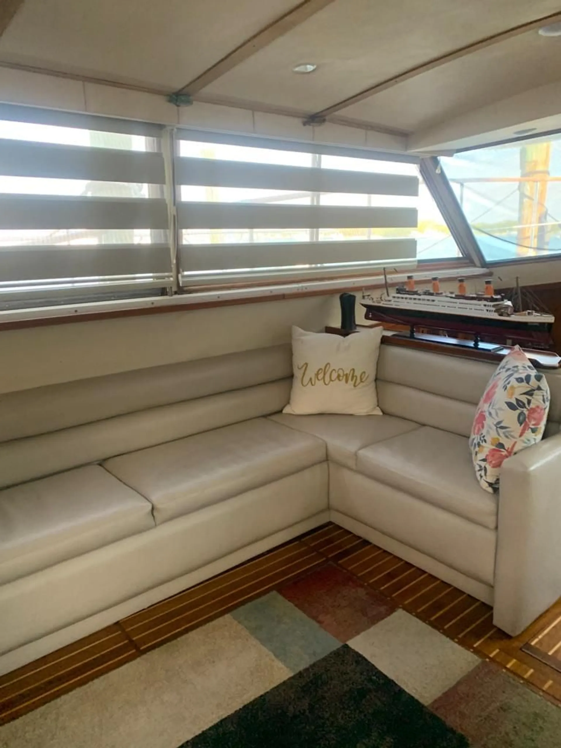 Symbol 51' Motor Yacht in North Bay Village, FL — photo 5