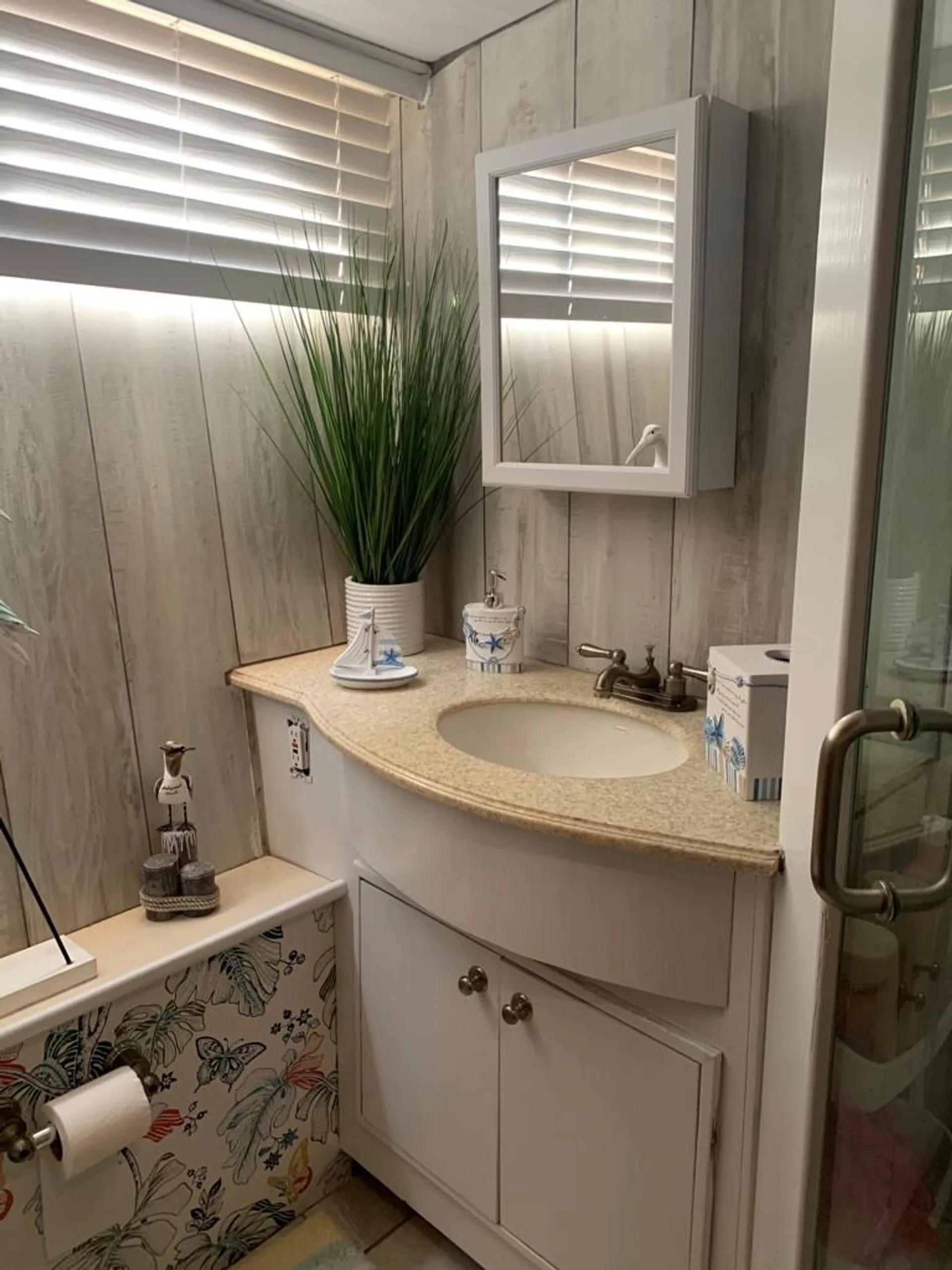 Symbol 51' Motor Yacht in North Bay Village, FL — photo 7