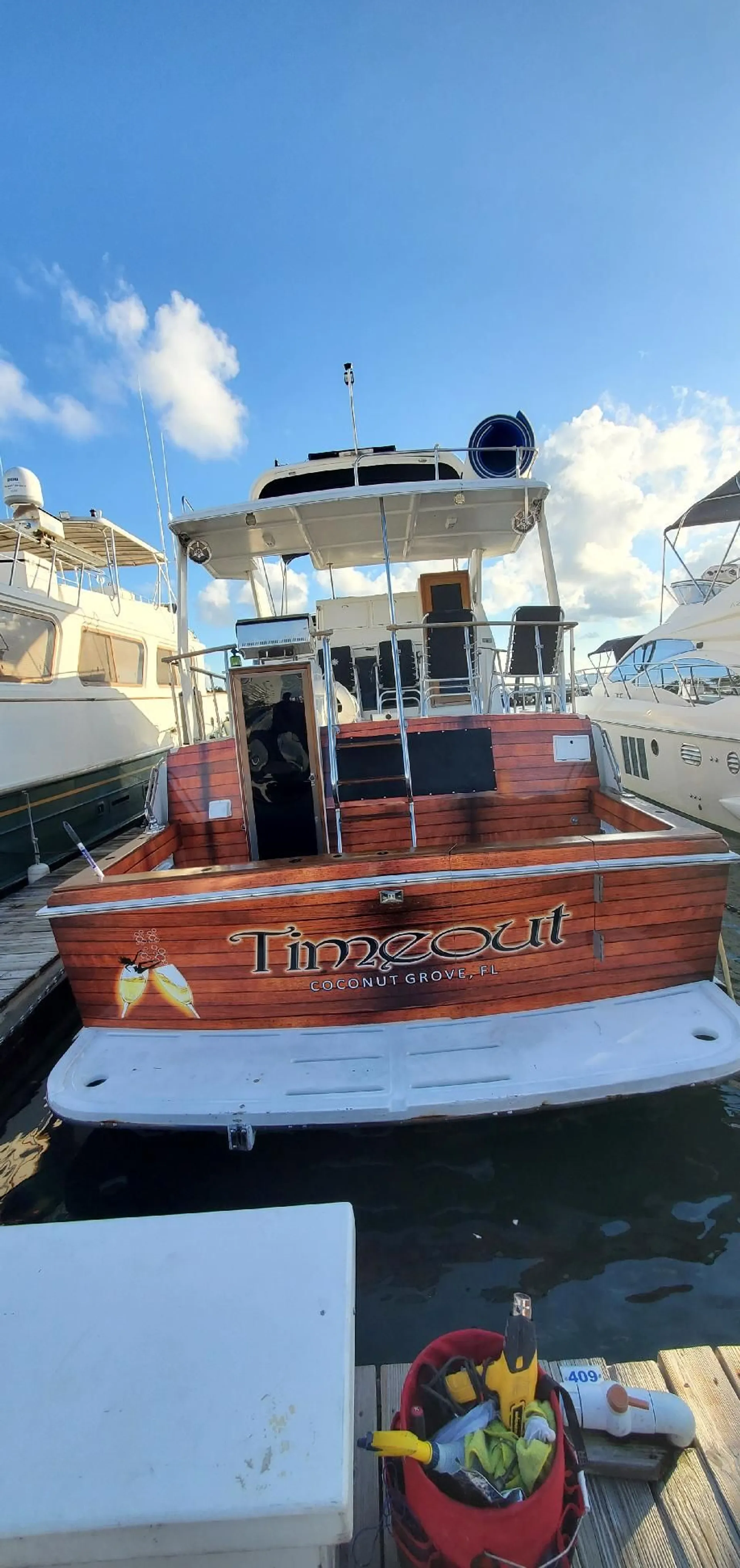 Symbol 51' Motor Yacht in North Bay Village, FL — photo 10