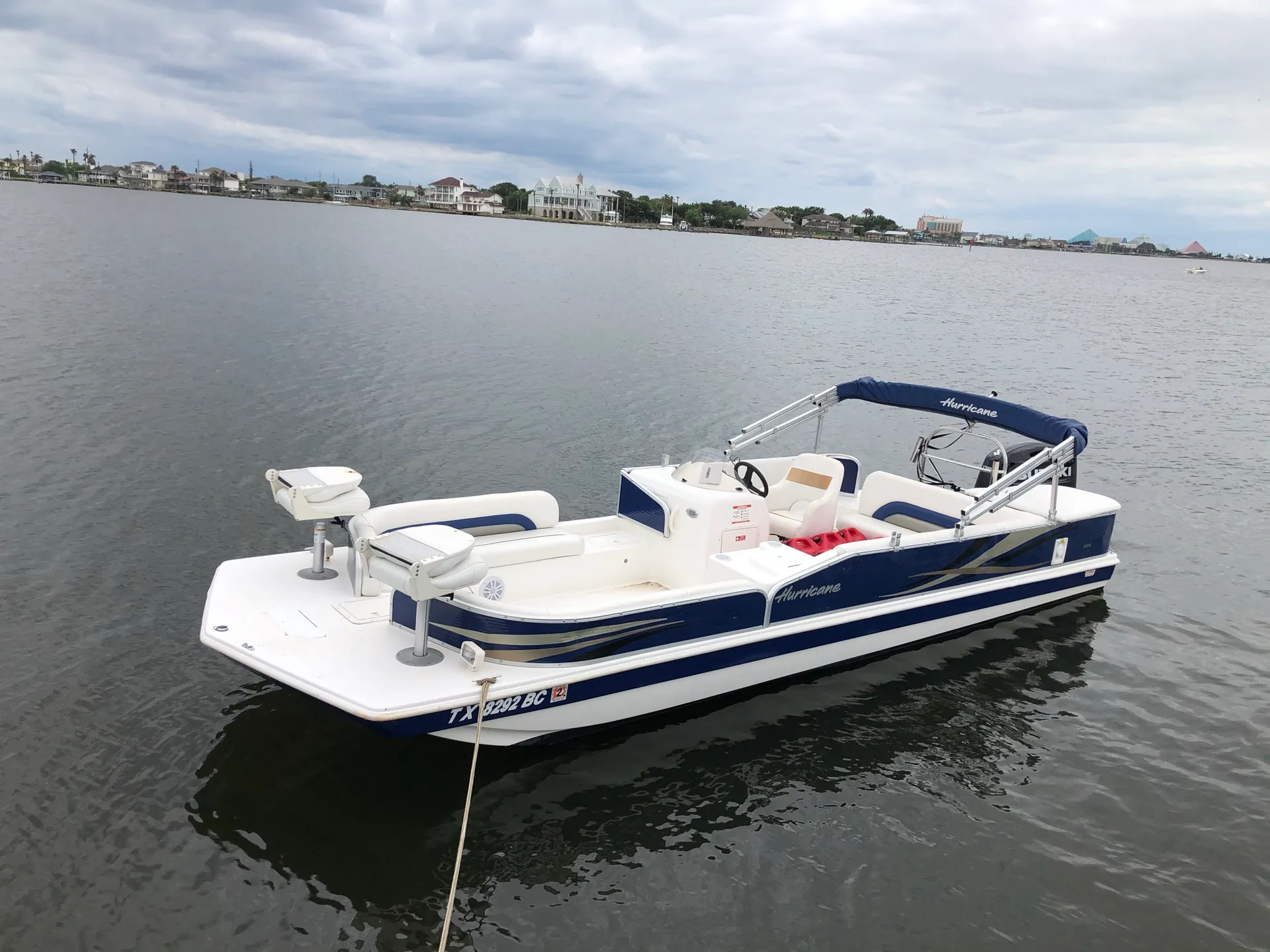 23ft Hurricane fundeck - 12 passenger