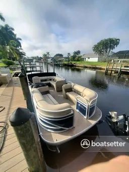  20 ft 2022 Sun Tracker Party Barge DXL at Burnt Store Marina 