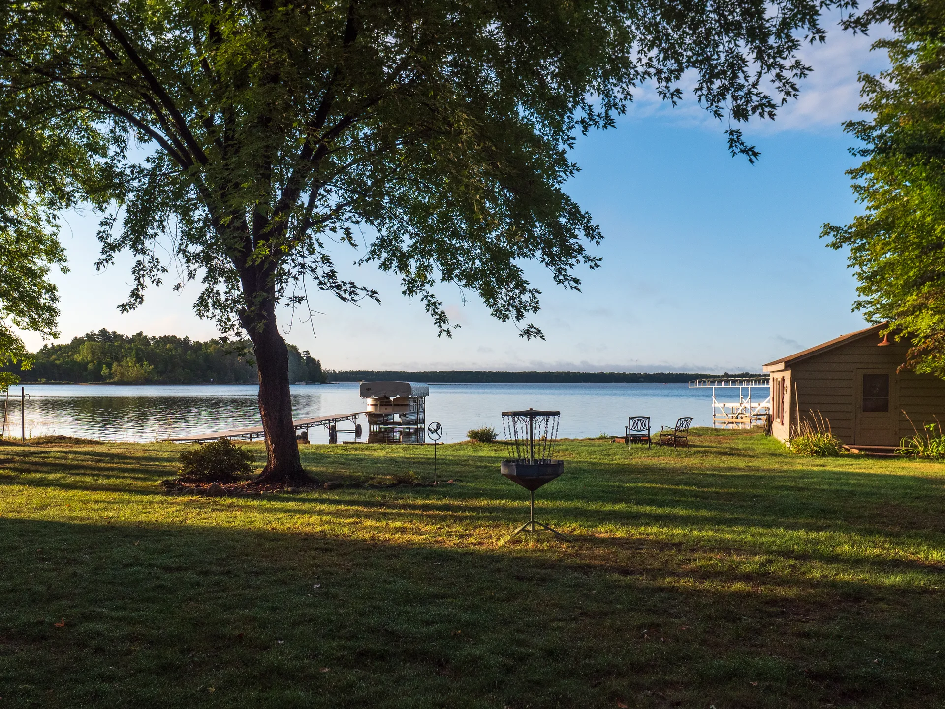 Premier Marine 225 Legend RE 2-Tube in Side Lake, MN — photo 4