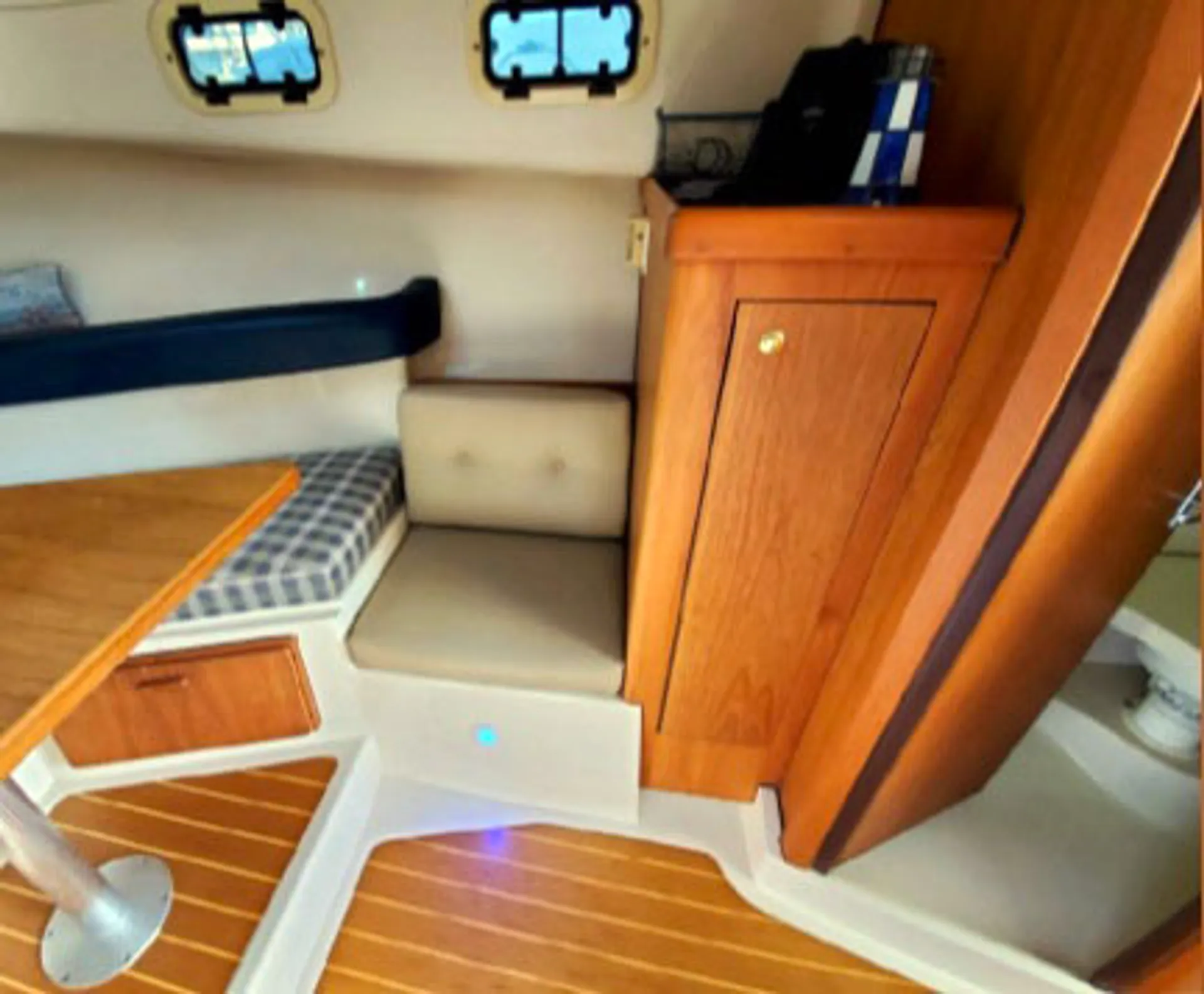 Gorgeous Mainship 30 Motoryacht - Downtown SF!