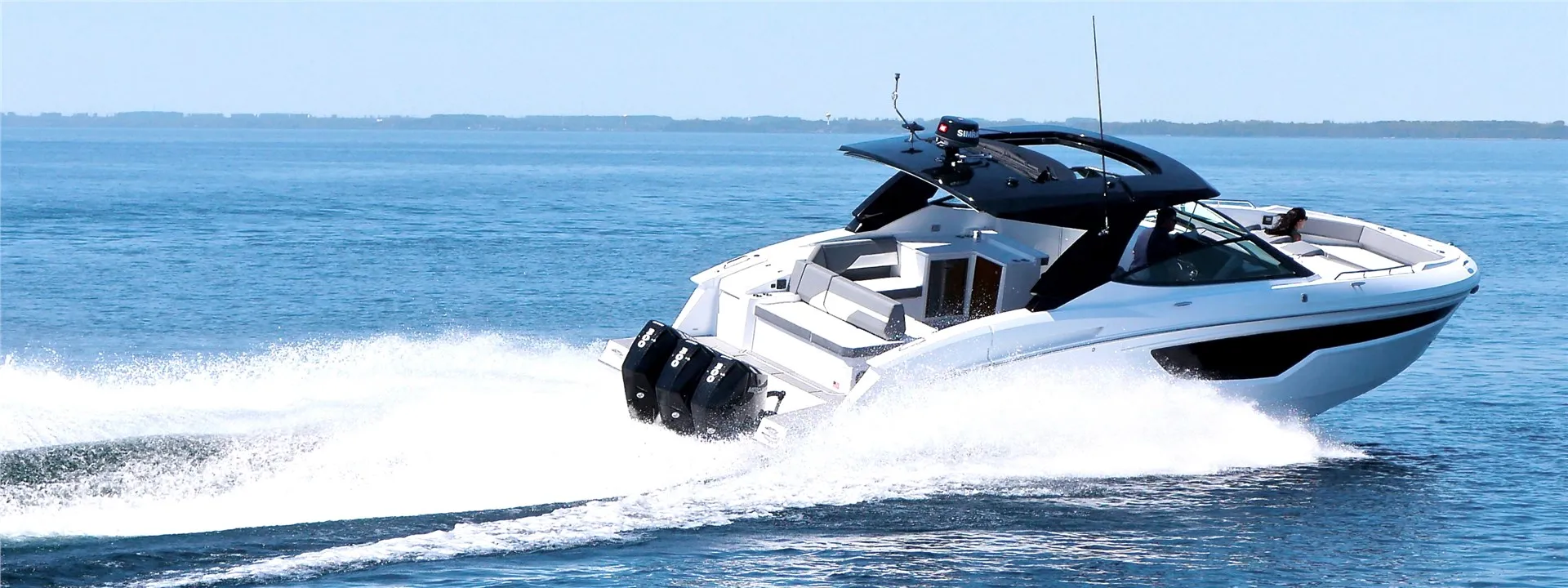 *Female Owned*-Manhattan #1 Luxury Yacht- 12 Passengers 