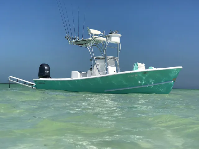 Rent a Hanson center console in Tarpon Springs, FL near me