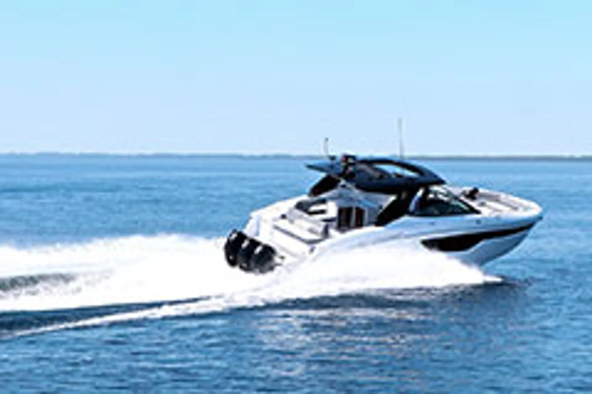 *Female Owned*-Manhattan #1 Luxury Yacht- 12 Passengers 