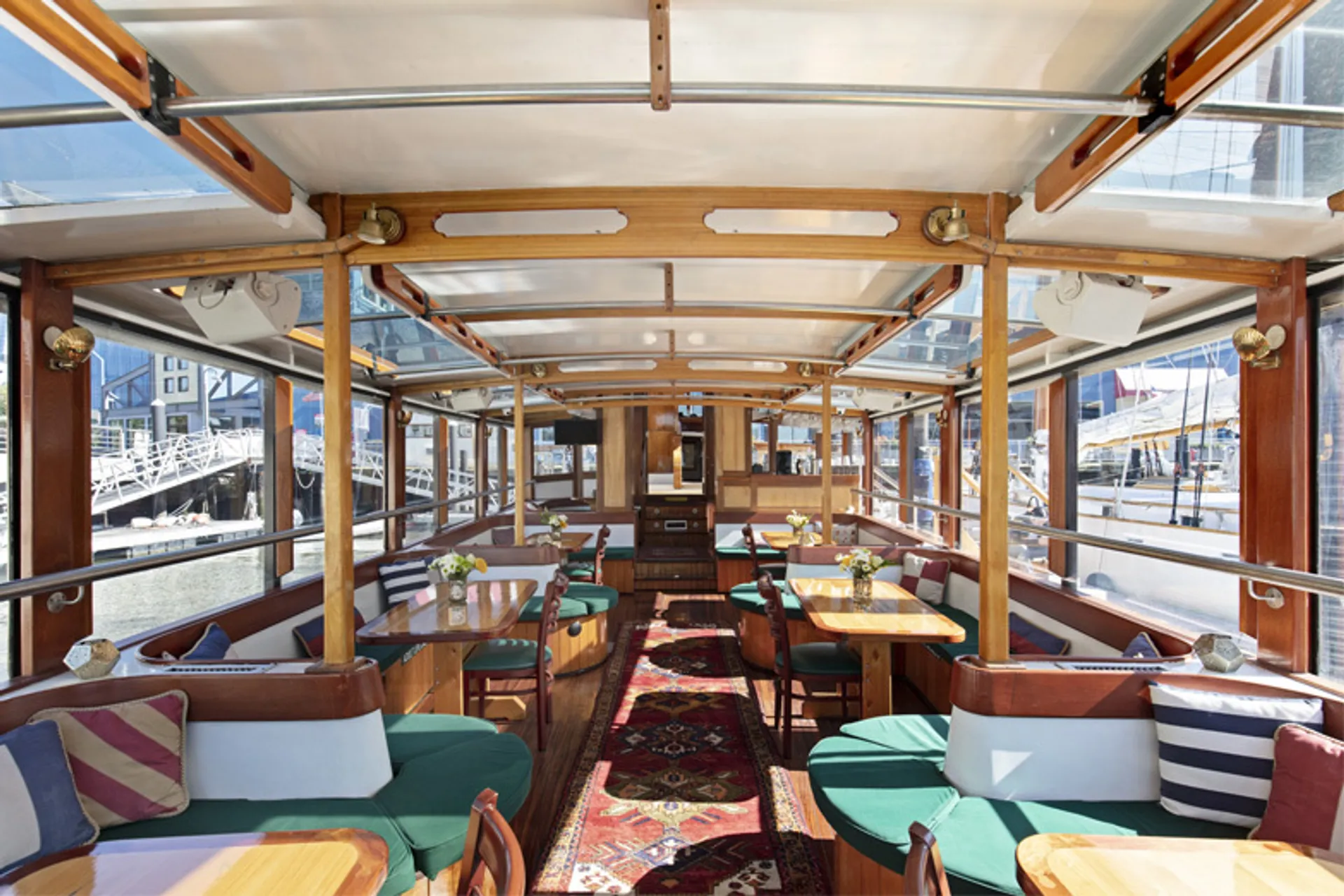 Manhanttan  Yacht  in New York, NY — photo 3