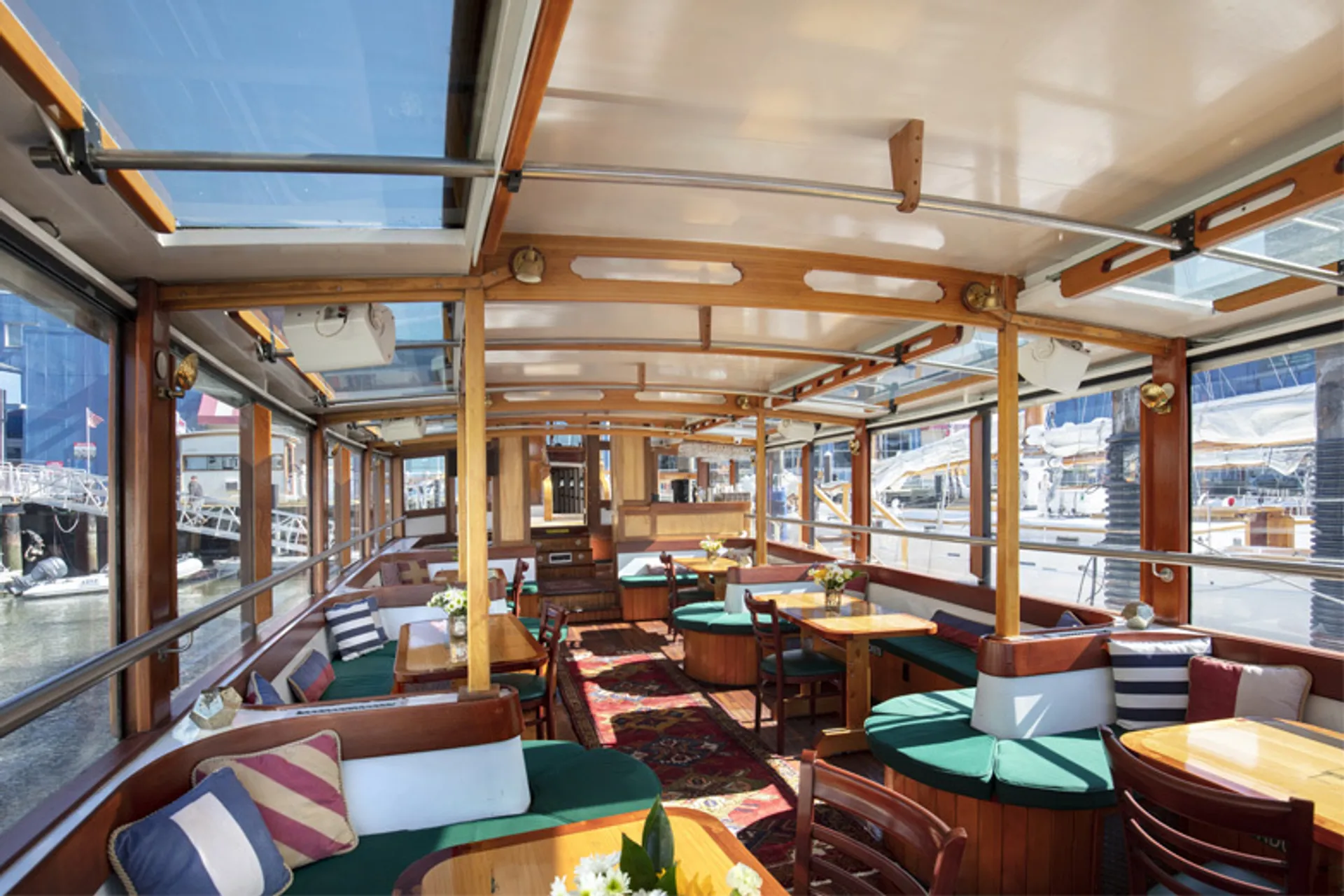 Manhanttan  Yacht  in New York, NY — photo 8