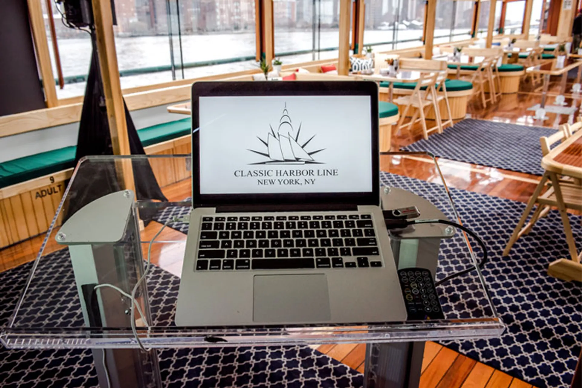 Embark on epic events aboard this 100' spacious yacht in New York!