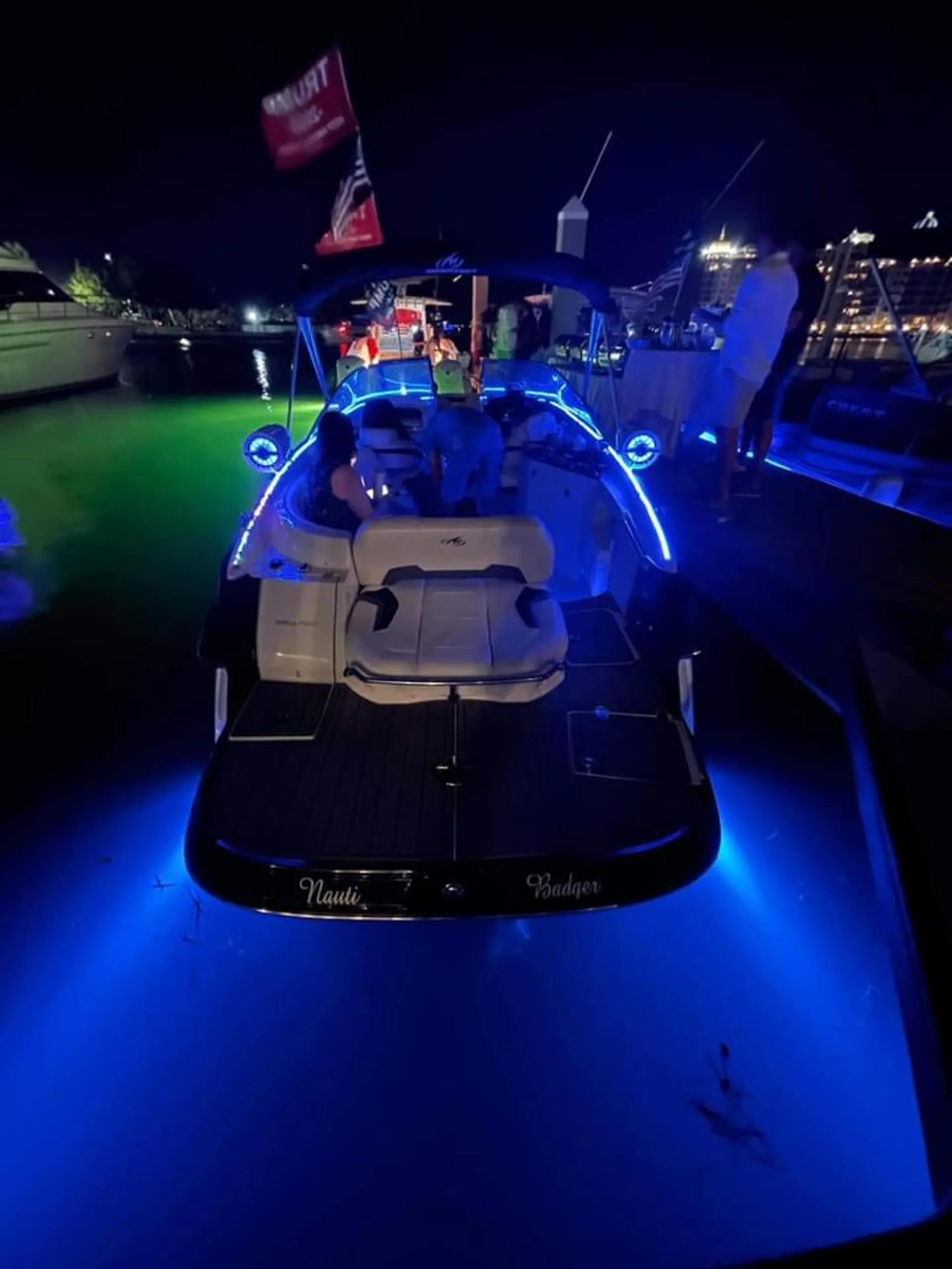 Monterey Boats 264FS in Belle Isle, FL — photo 5