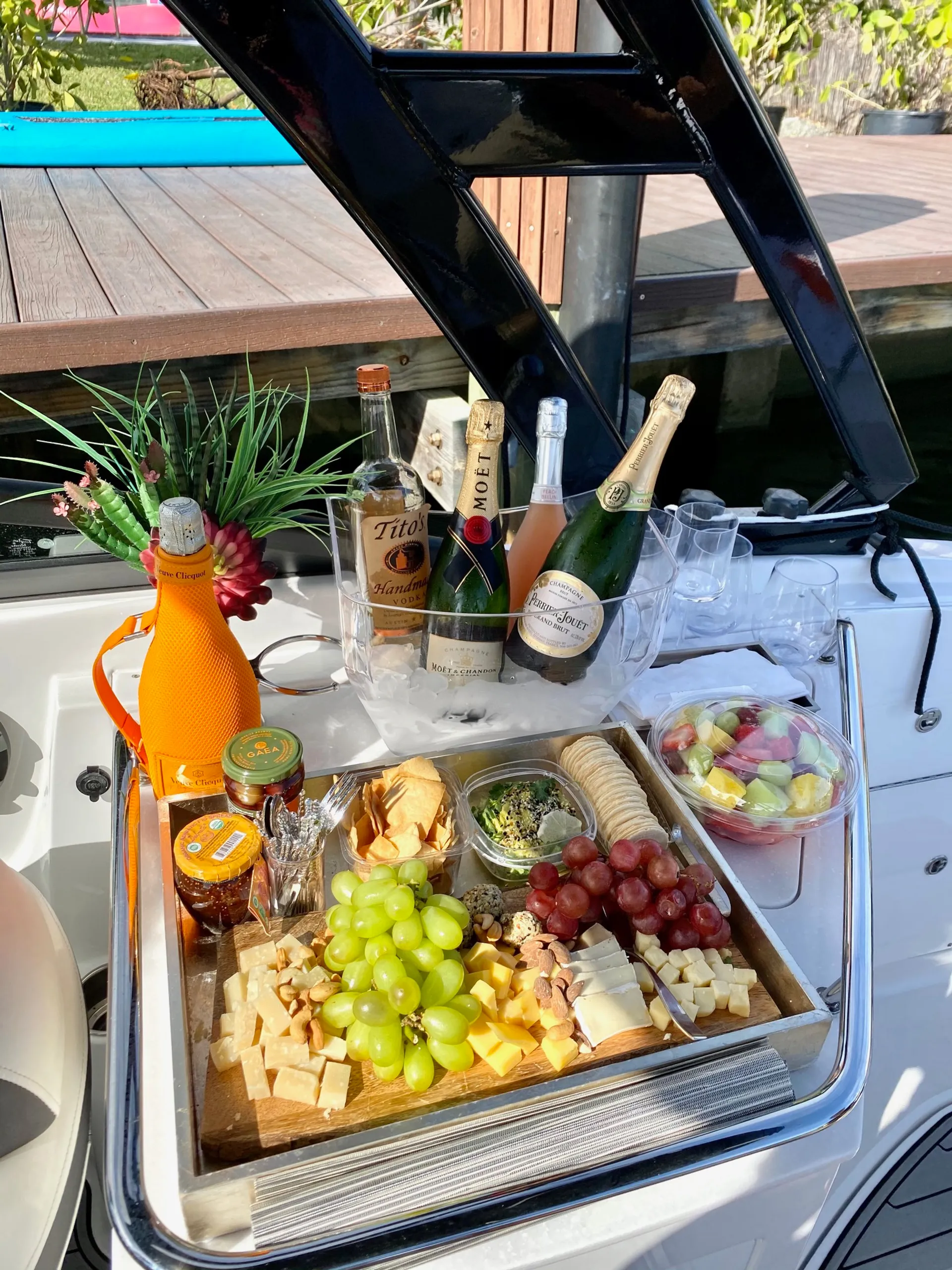 Boat Charter/Rent Party or Relax