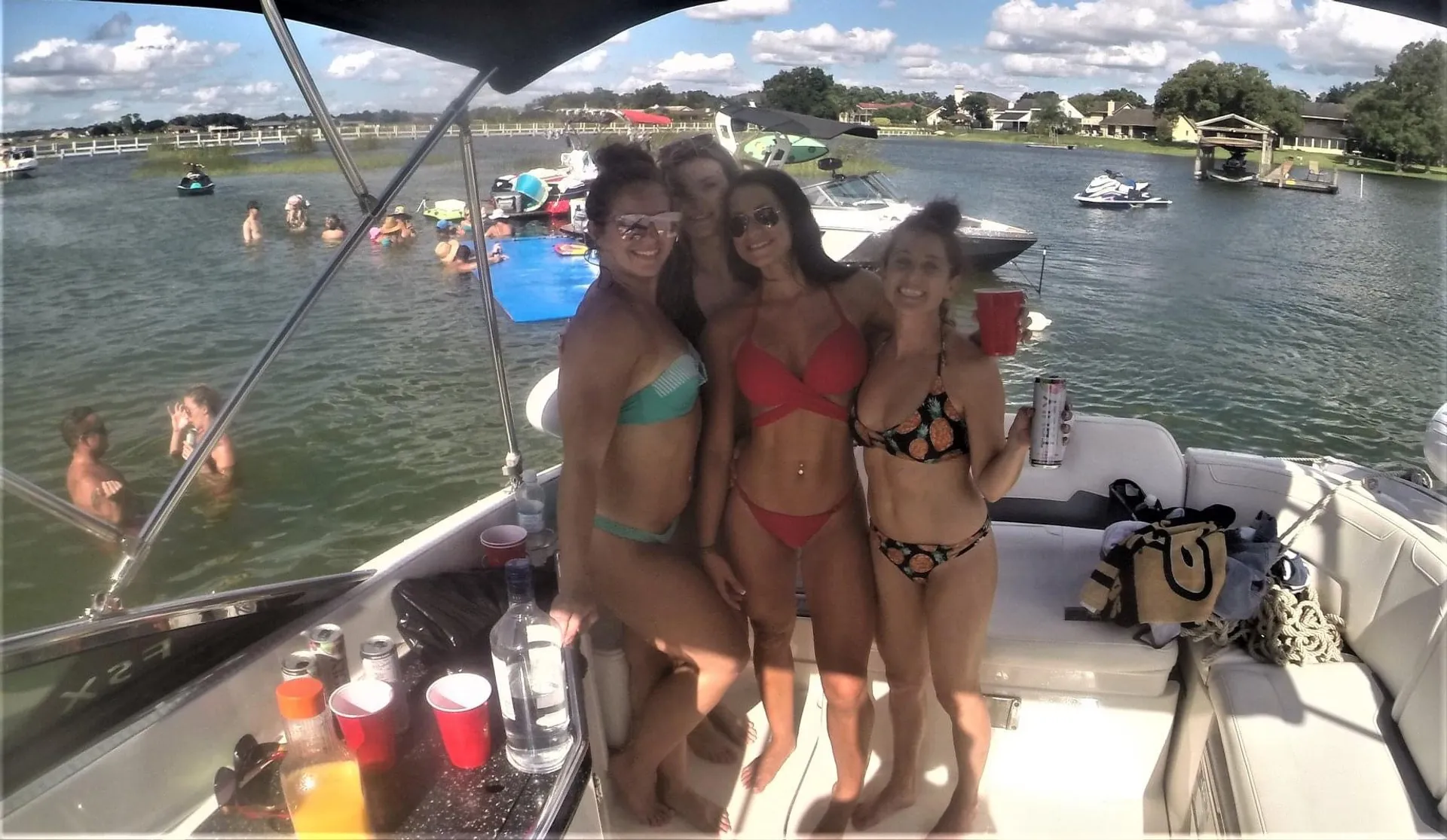 Monterey Boats 264FS in Belle Isle, FL — photo 6