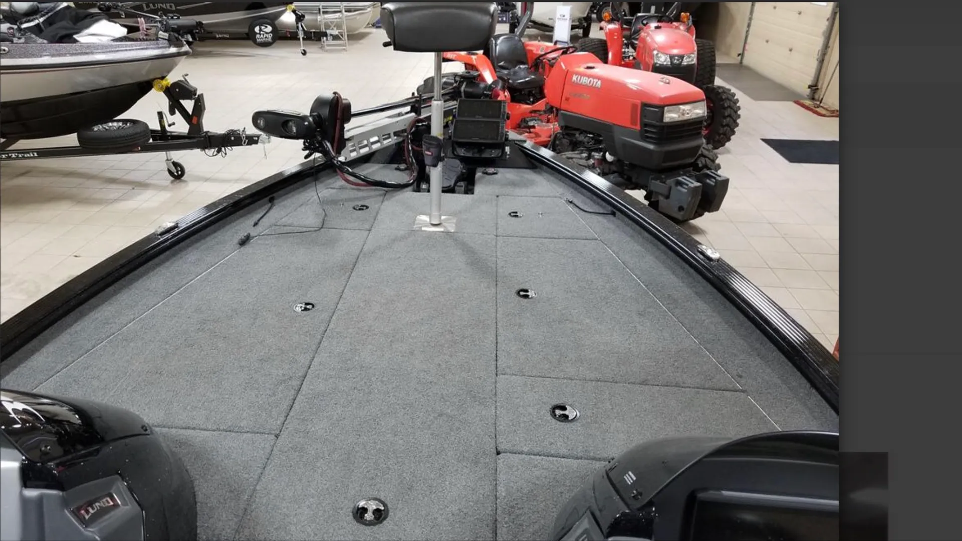 LUND BOATS 2075 PRO-V IFS/SE W/250HP PRO XS W/TRLR in Hayward, WI — photo 3
