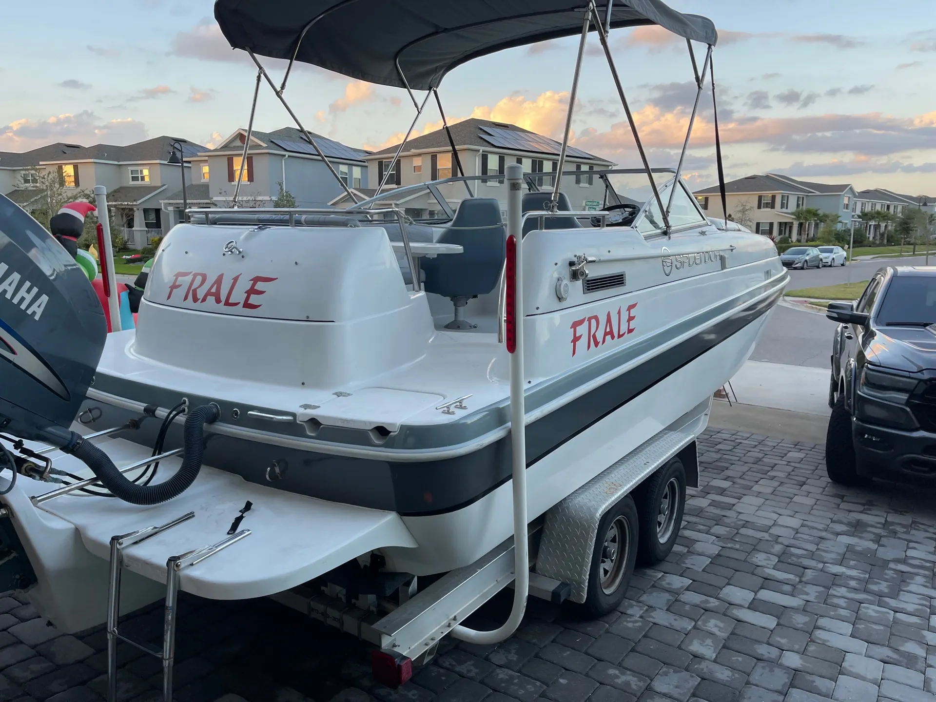 Splendor Boats 260 Platinum Cuddy in Orlando, FL — photo 2