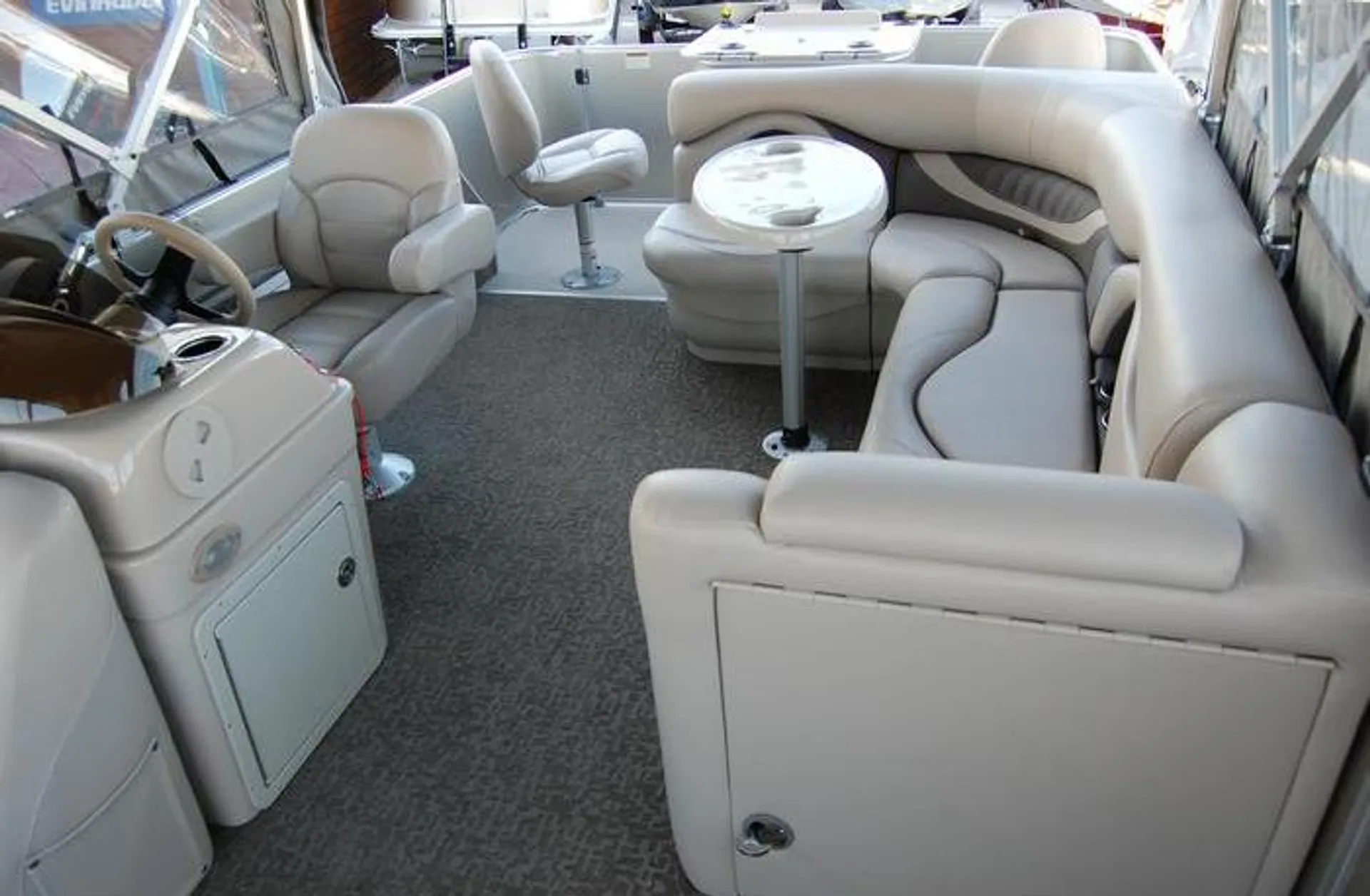 Sylvan Marine 8522 Mirage Fish-n-Cruise in South Haven, MN — photo 3