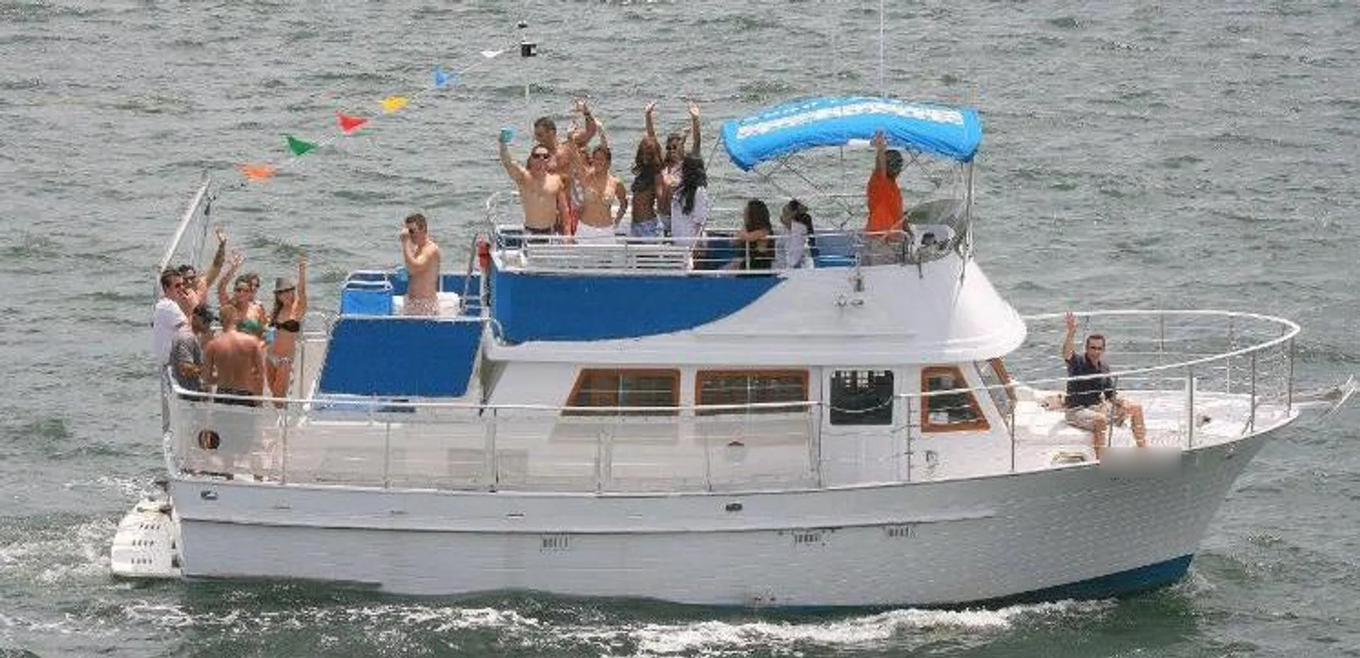 Later 40' in Miami, FL — photo 3